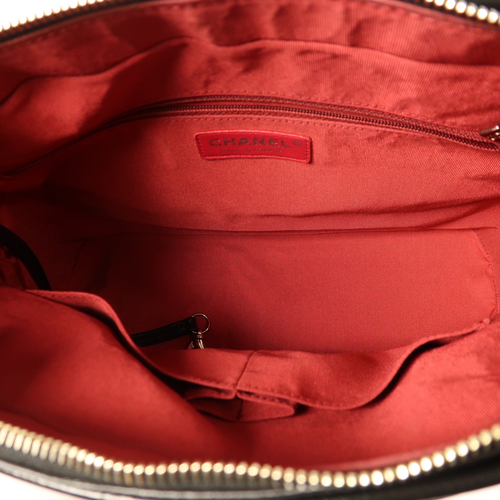 CHANEL 牛皮皮革Gabrielle Large鏈帶肩背袋