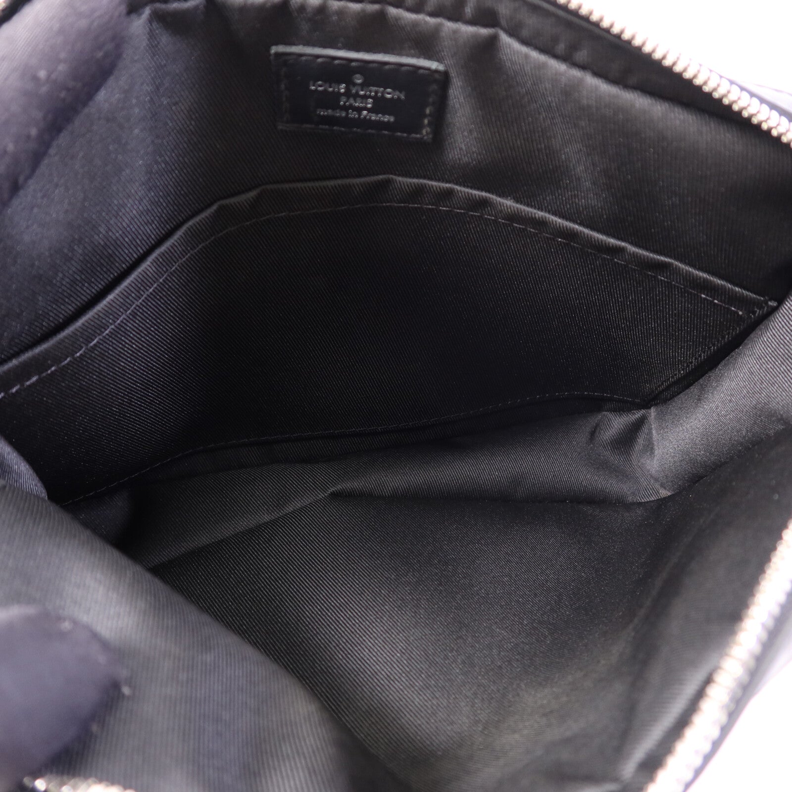 LOUIS VUITTON Damier Graphite Trio Messenger銀扣肩背袋