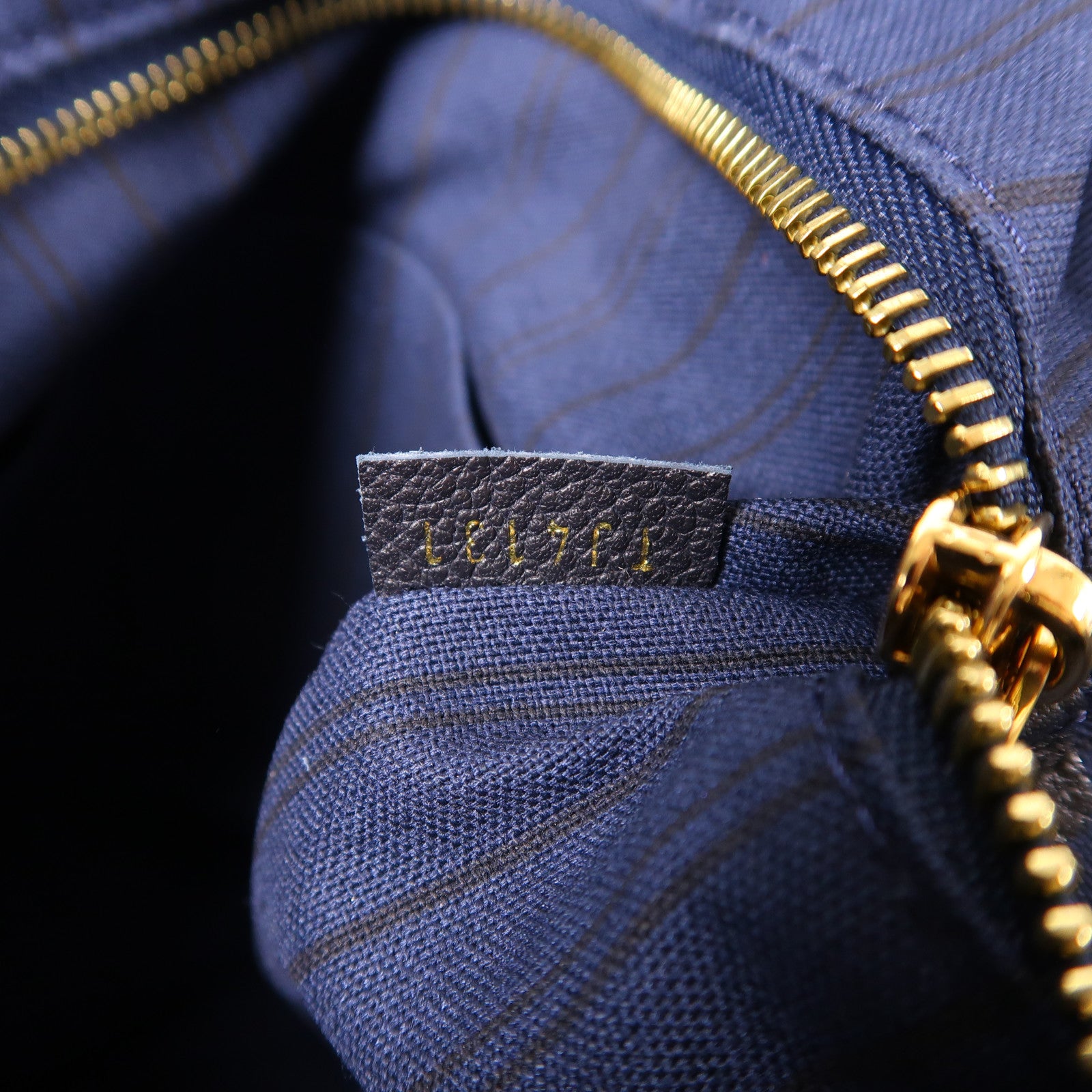 LOUIS VUITTON Monogram Empreinte Citadine GM金扣肩背袋