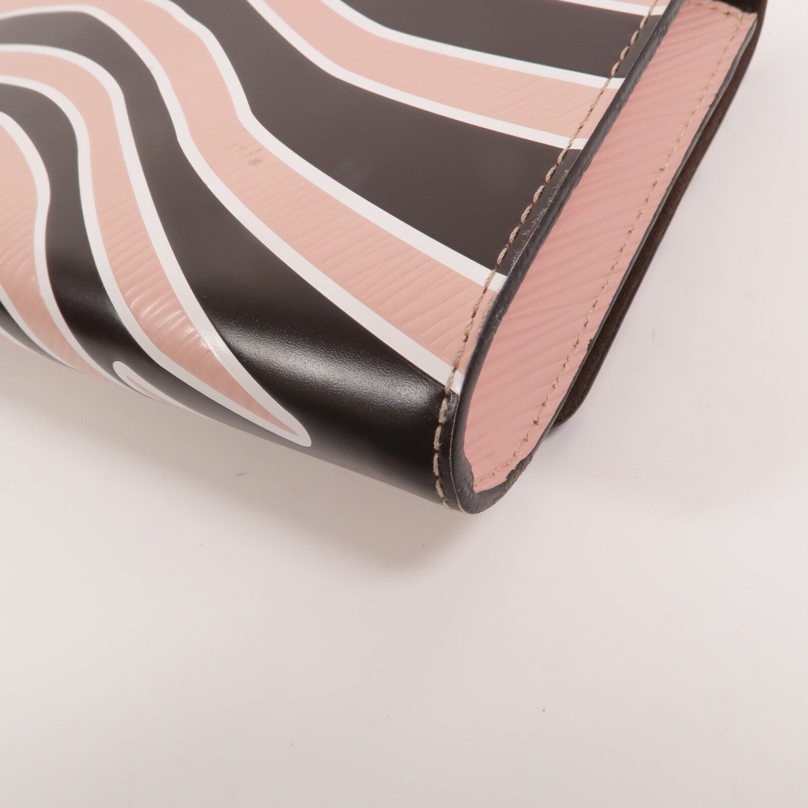 LOUIS VUITTON Epi Louise MM鏈帶肩背袋