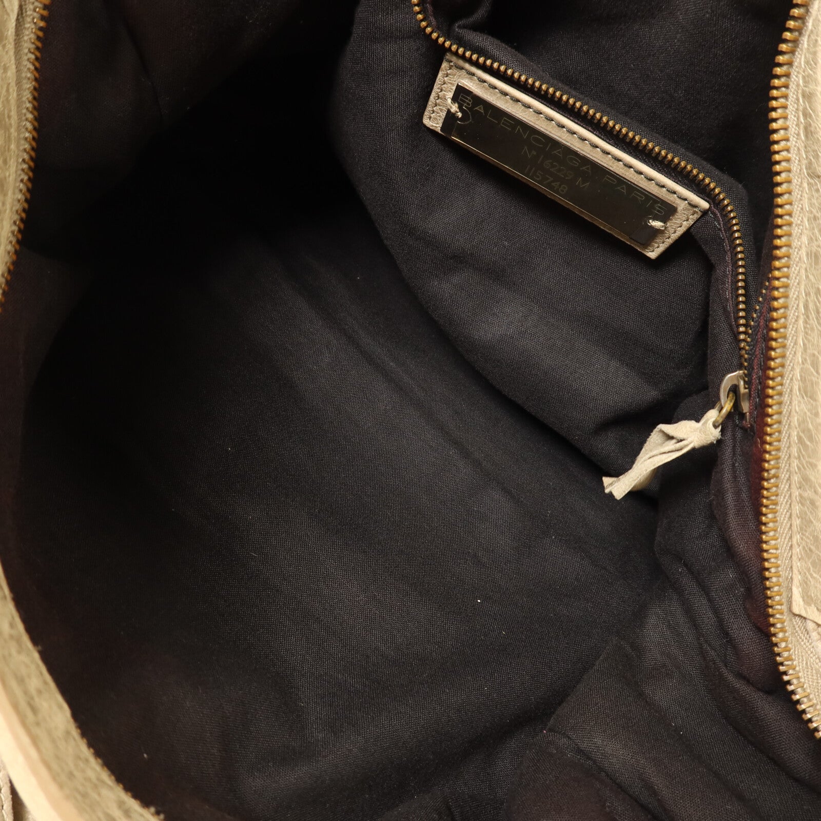 BALENCIAGA 牛皮皮革City手挽肩背兩用袋