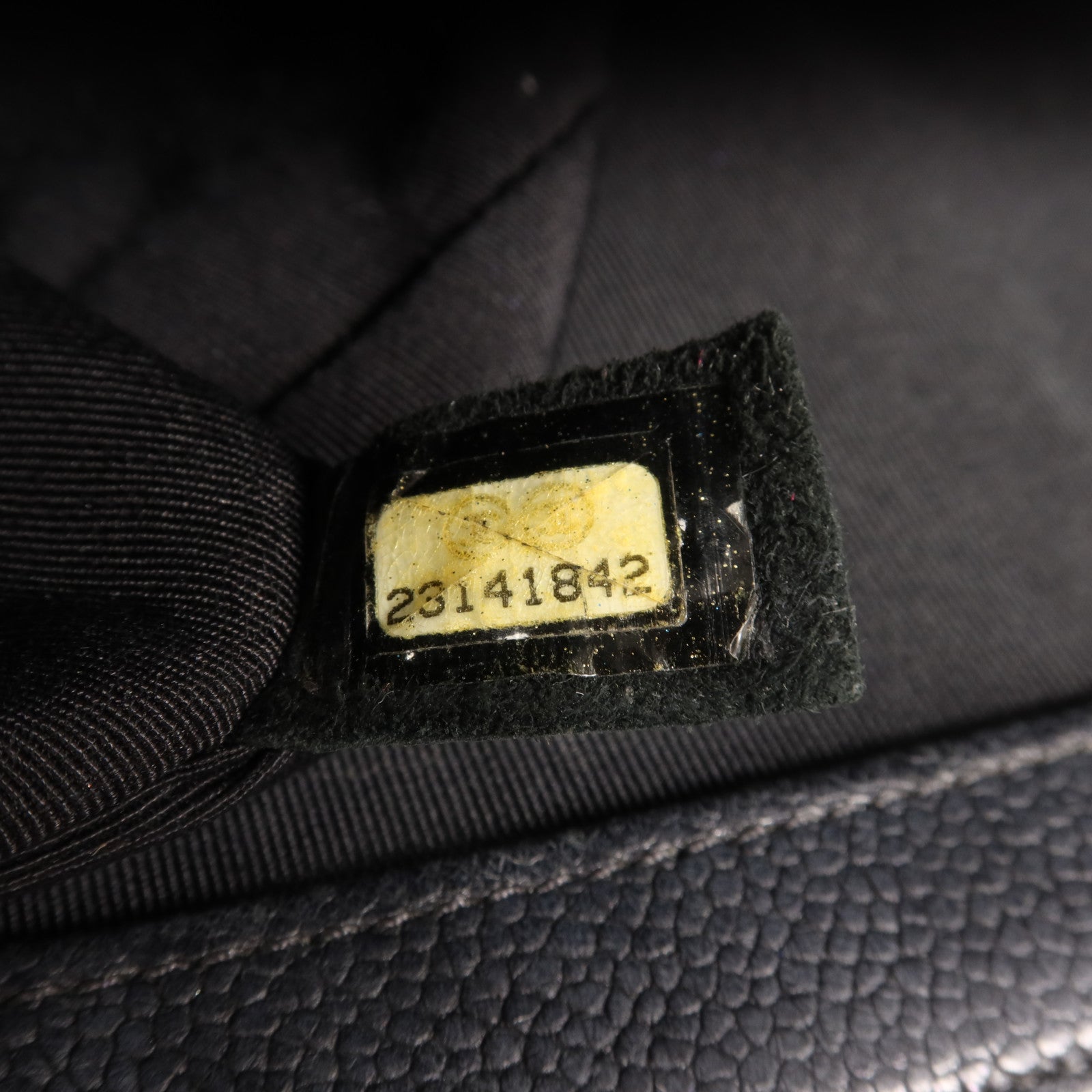 CHANEL 牛皮皮革Boy 25銀扣肩背袋