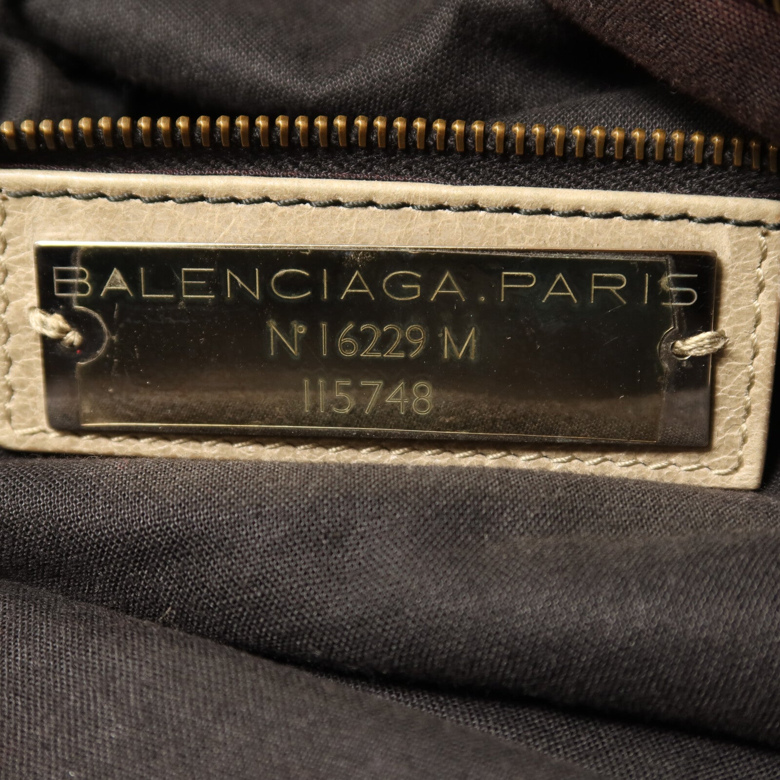 BALENCIAGA 牛皮皮革City手挽肩背兩用袋