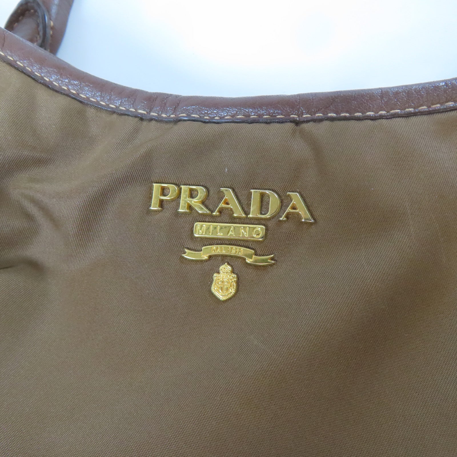 PRADA 尼龍Shoulder Bag金扣肩背袋啡色