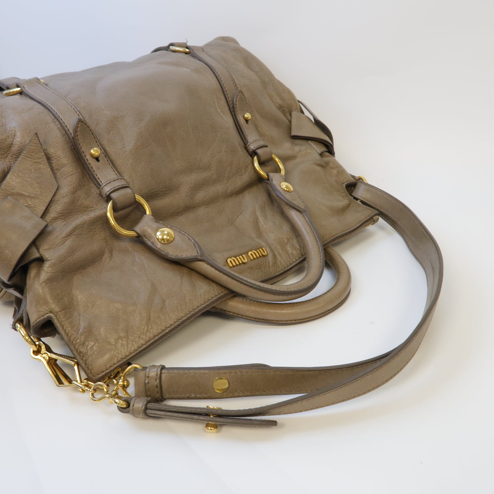 Miu Miu 【激減優惠】牛皮皮革Tote Bag金扣手挽肩背兩用袋啡色