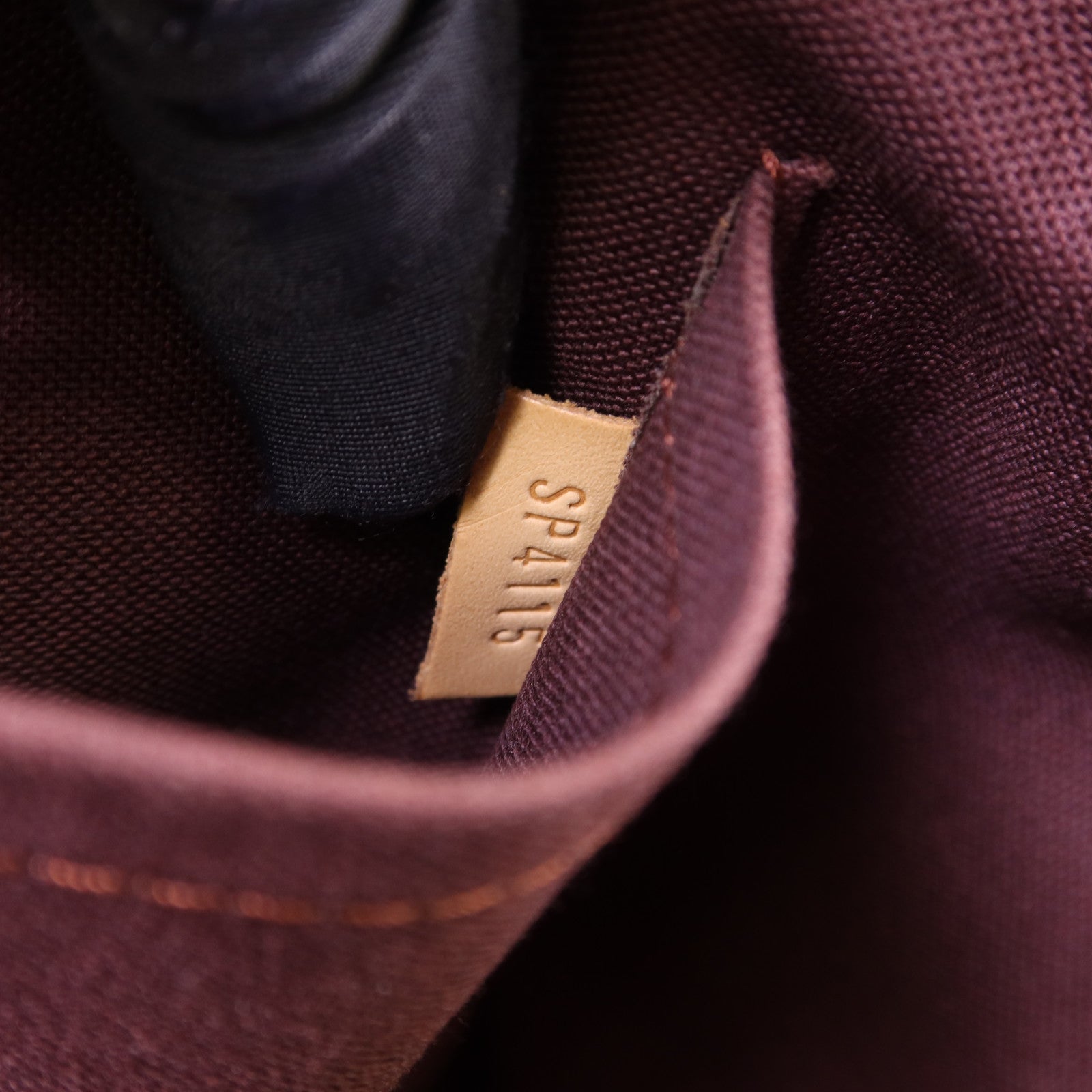 LOUIS VUITTON Monogram Segur金扣手挽肩背兩用袋