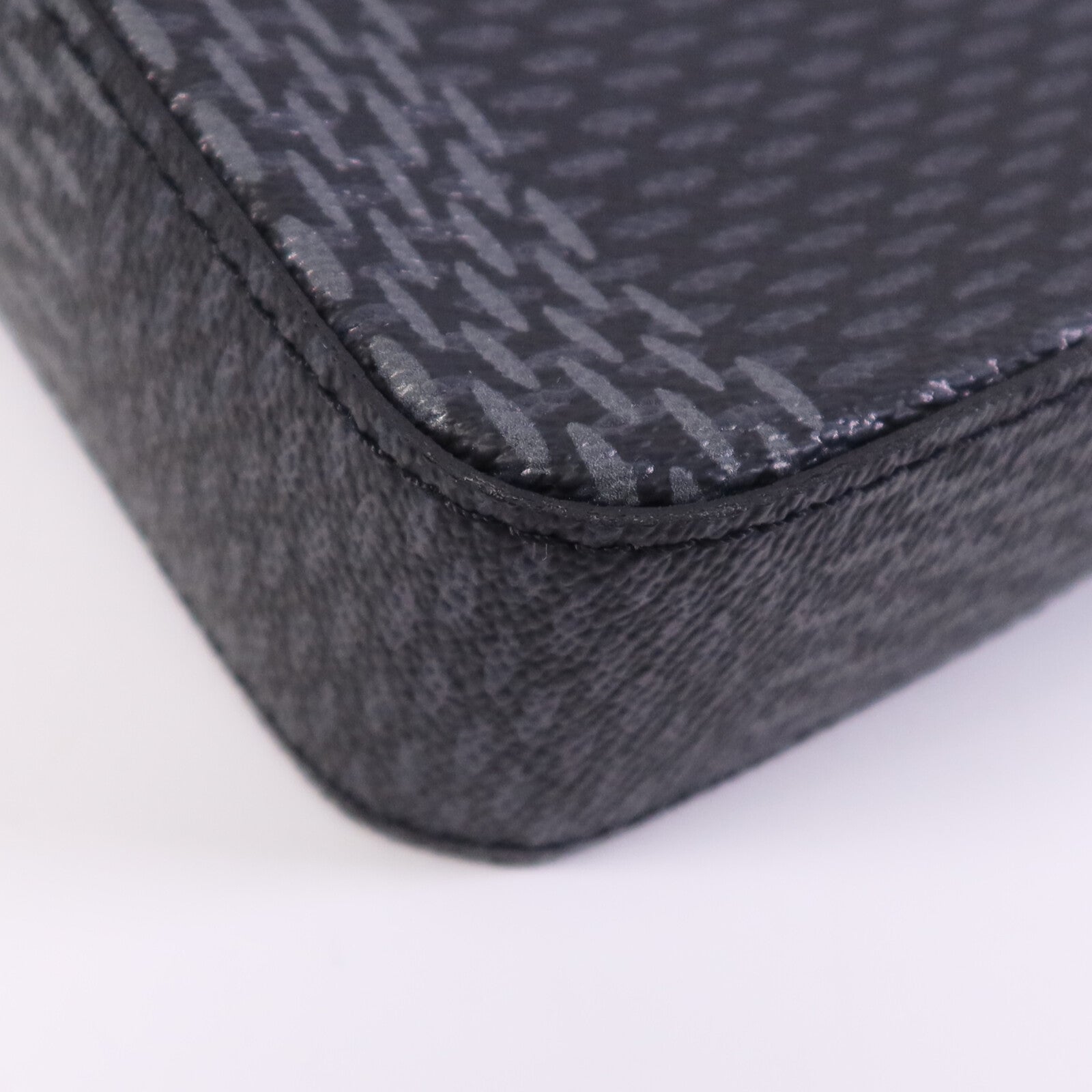 LOUIS VUITTON Damier Graphite Trio Messenger銀扣肩背袋