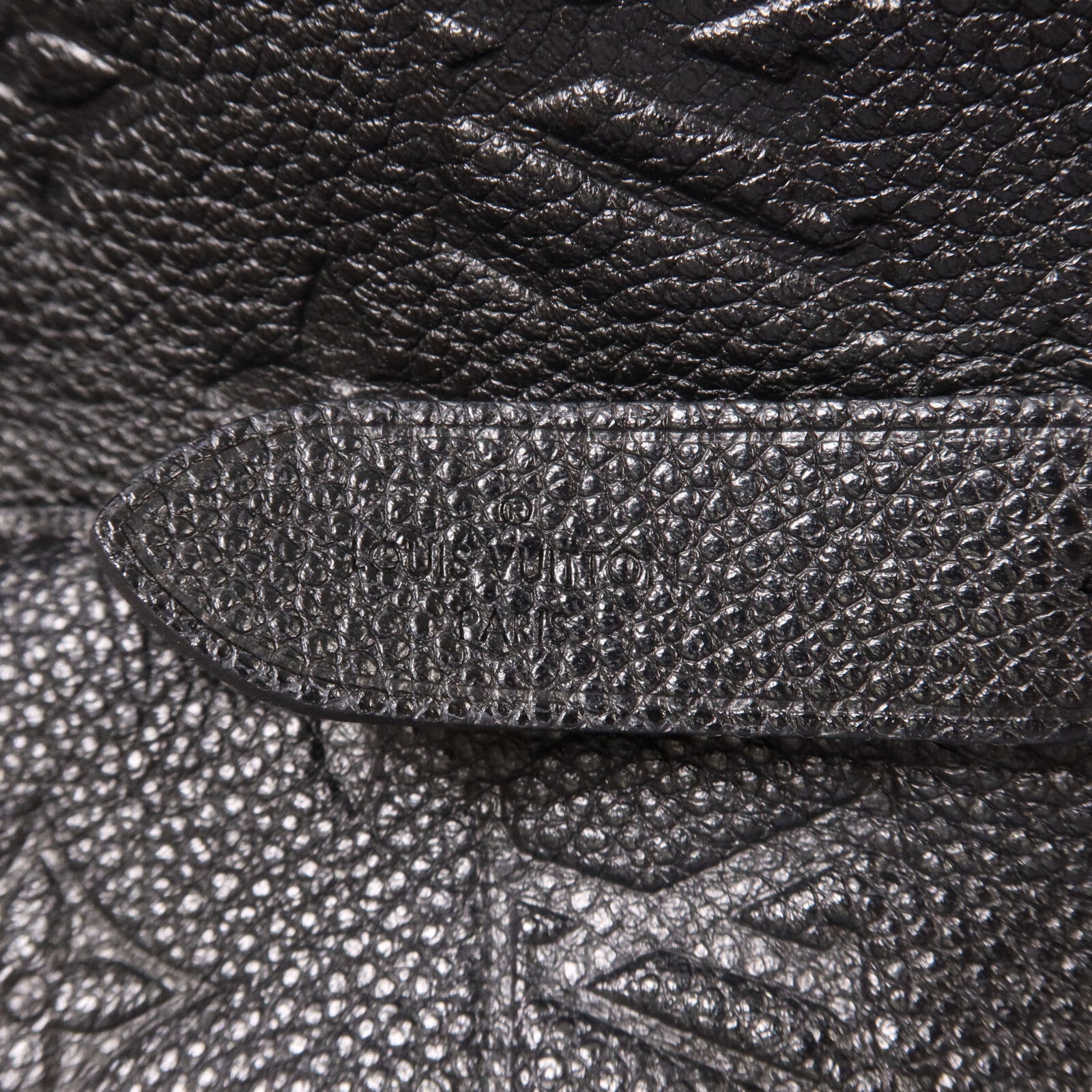 LOUIS VUITTON Monogram Empreinte Neo Noe MM 手挽肩背兩用袋