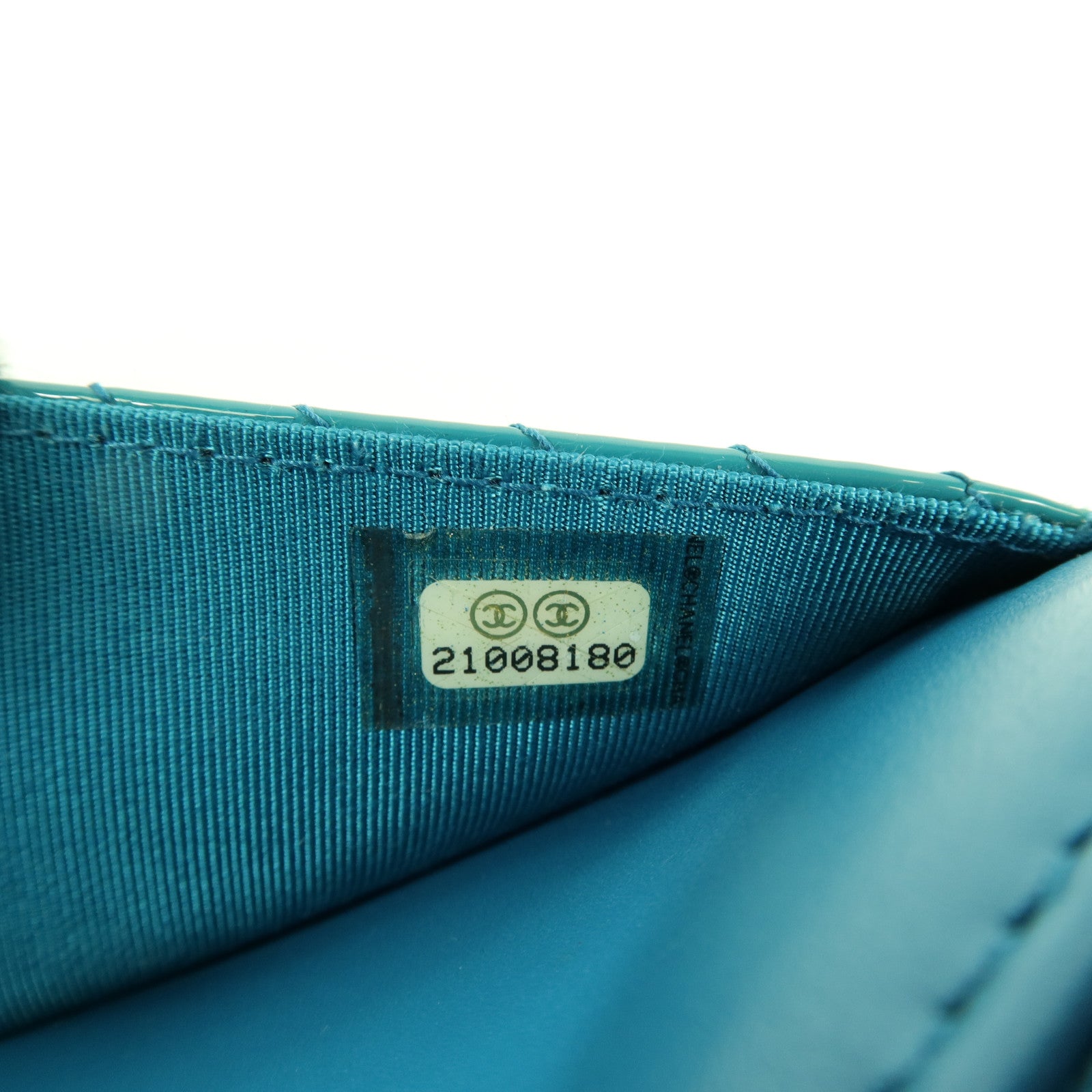 CHANEL 漆皮皮革WOC Chain Shoulder Bag銀扣鏈帶肩背袋