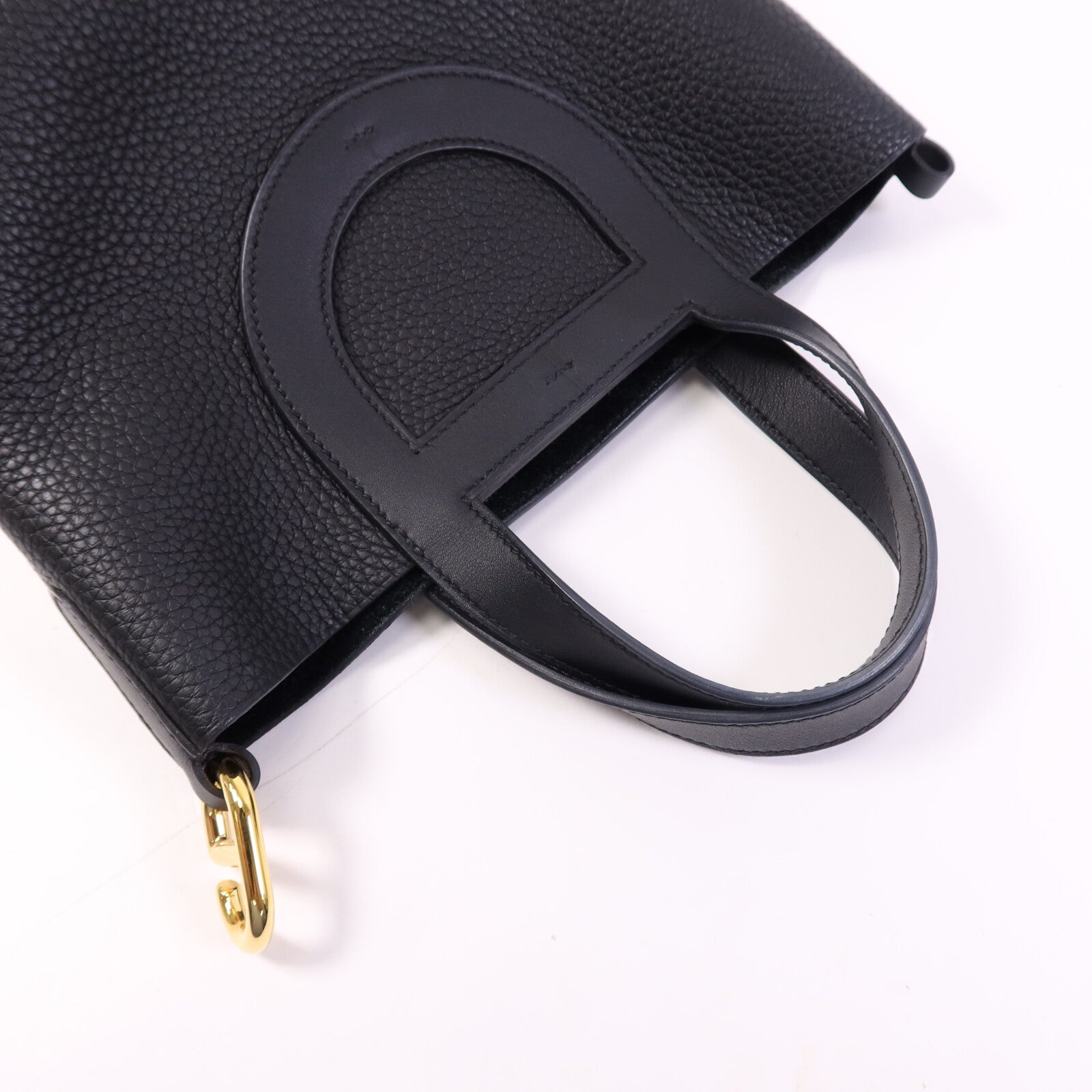 HERMES Clemence皮革In The Loop 18金扣手挽袋Noir