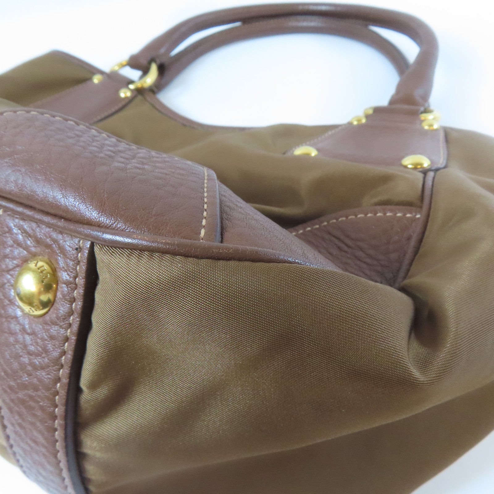 PRADA 尼龍Shoulder Bag金扣肩背袋啡色