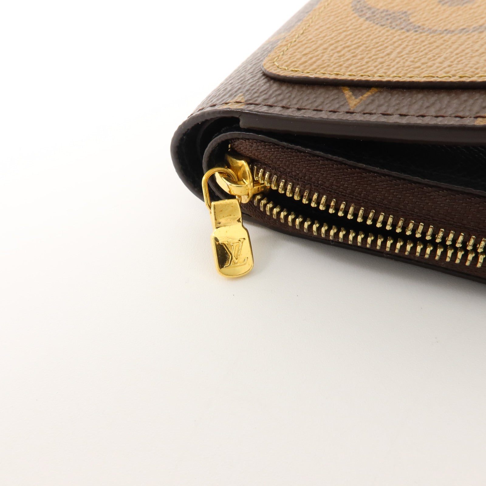 LOUIS VUITTON Monogram Reverse Lou Wallet錢包