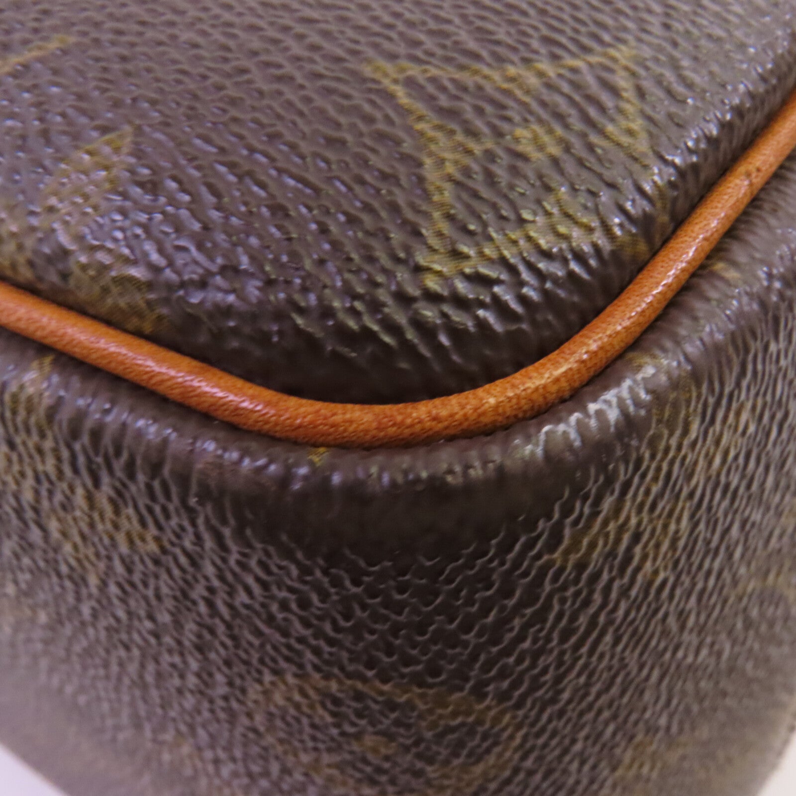 LOUIS VUITTON Monogram Deauville金扣手挽袋