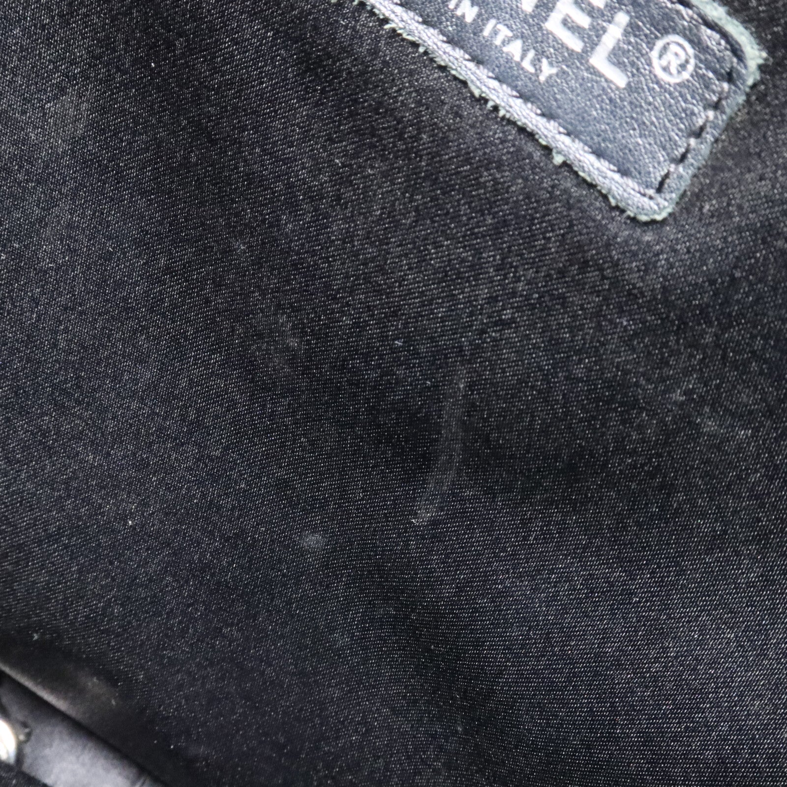 CHANEL 牛皮皮革GST Grand Shopping Tote Bag鏈帶肩背袋