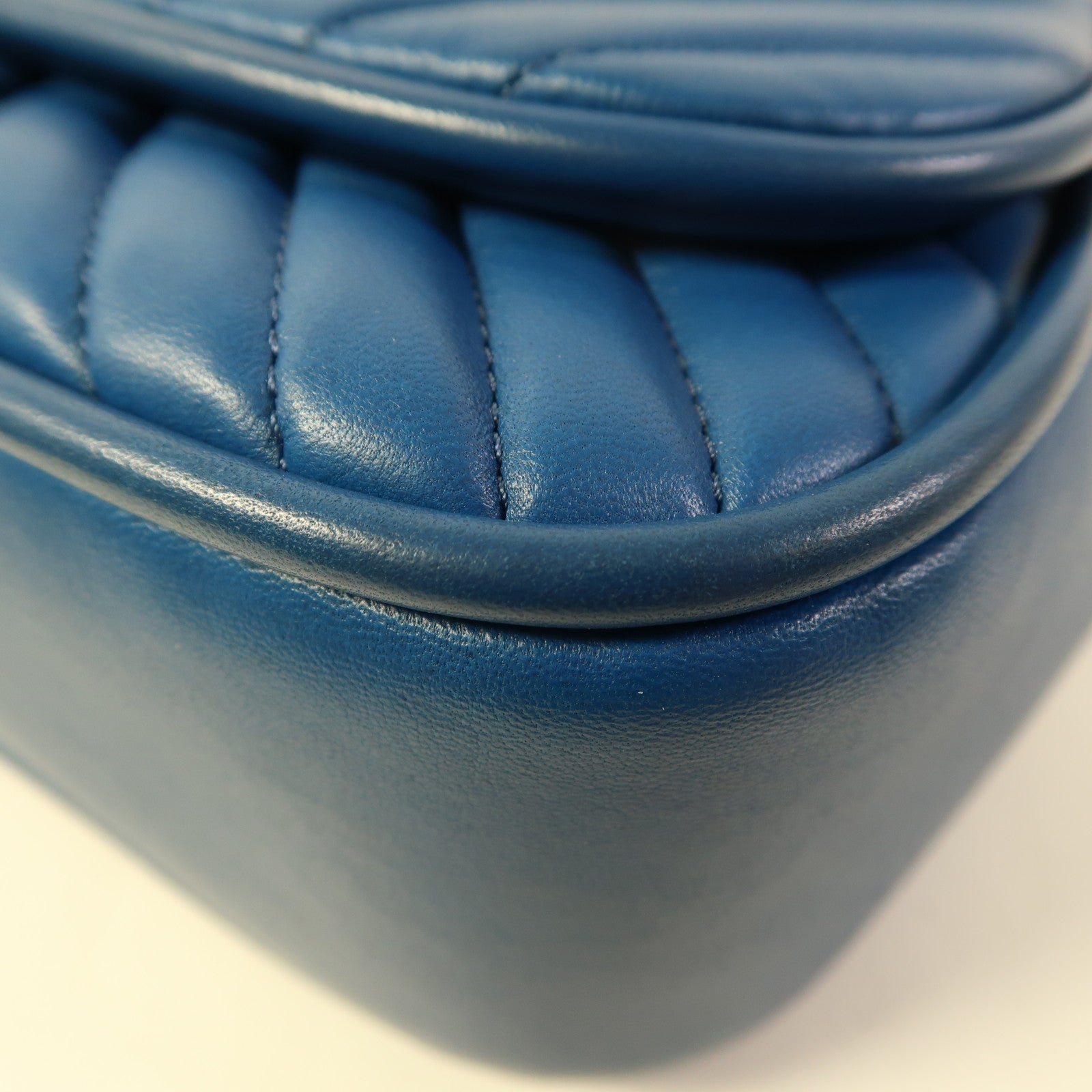 CHANEL 羊皮皮革Chain Shoulder金扣手挽肩背兩用袋