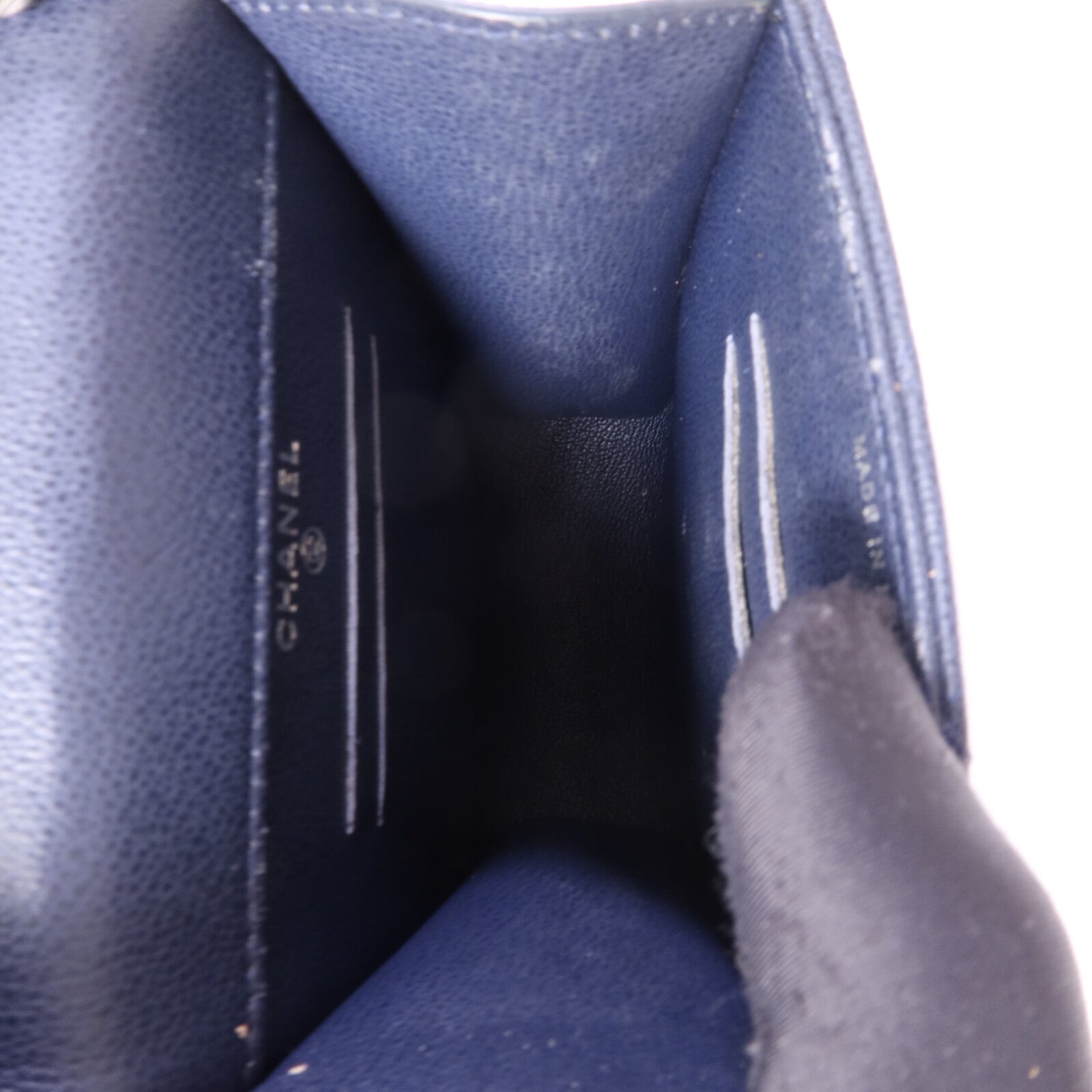 CHANEL 牛皮皮革Shoulder Bag銀扣鏈帶肩背袋