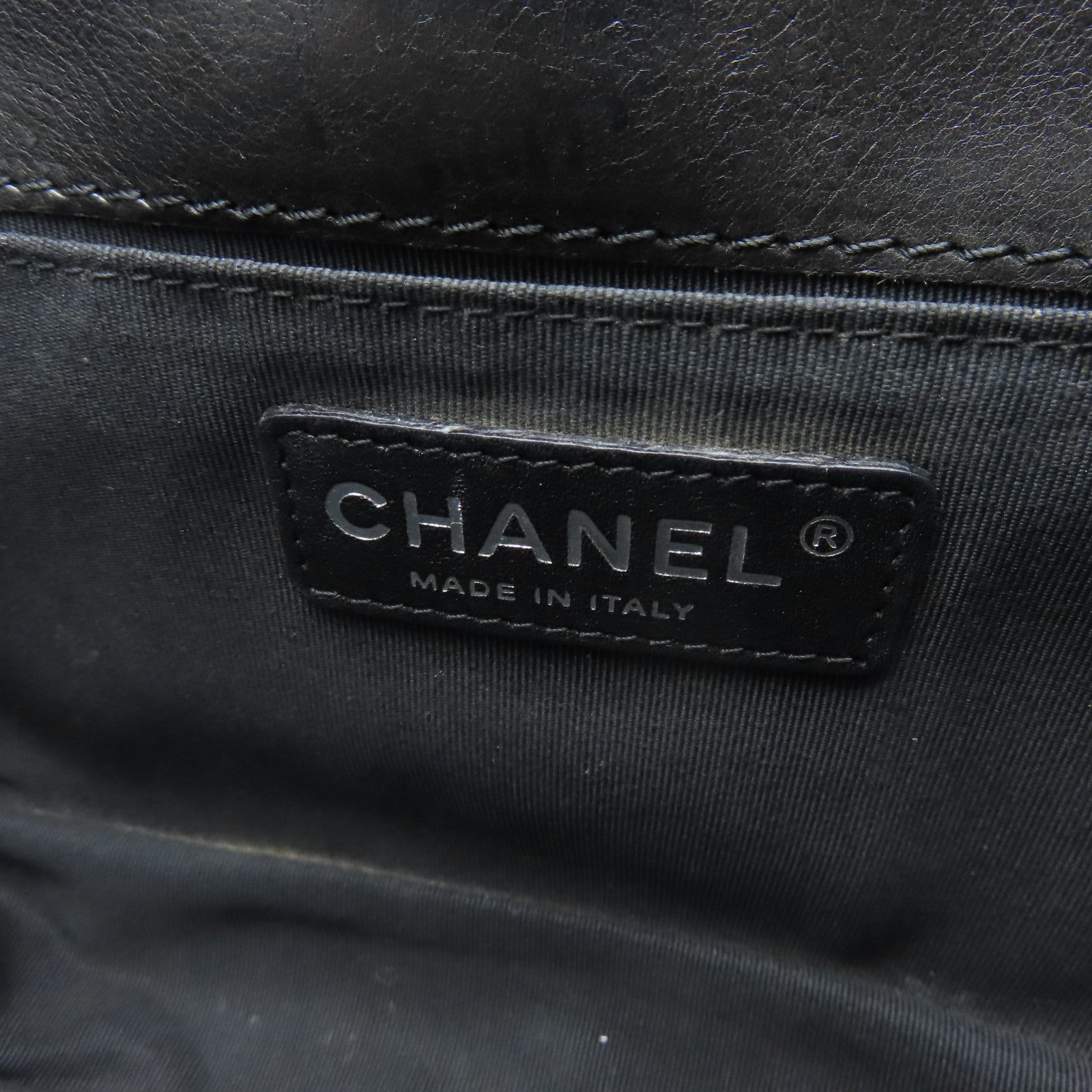 CHANEL 【清倉大減價】菱格牛皮皮革Boy Chanel銀扣鏈帶肩背袋黑色