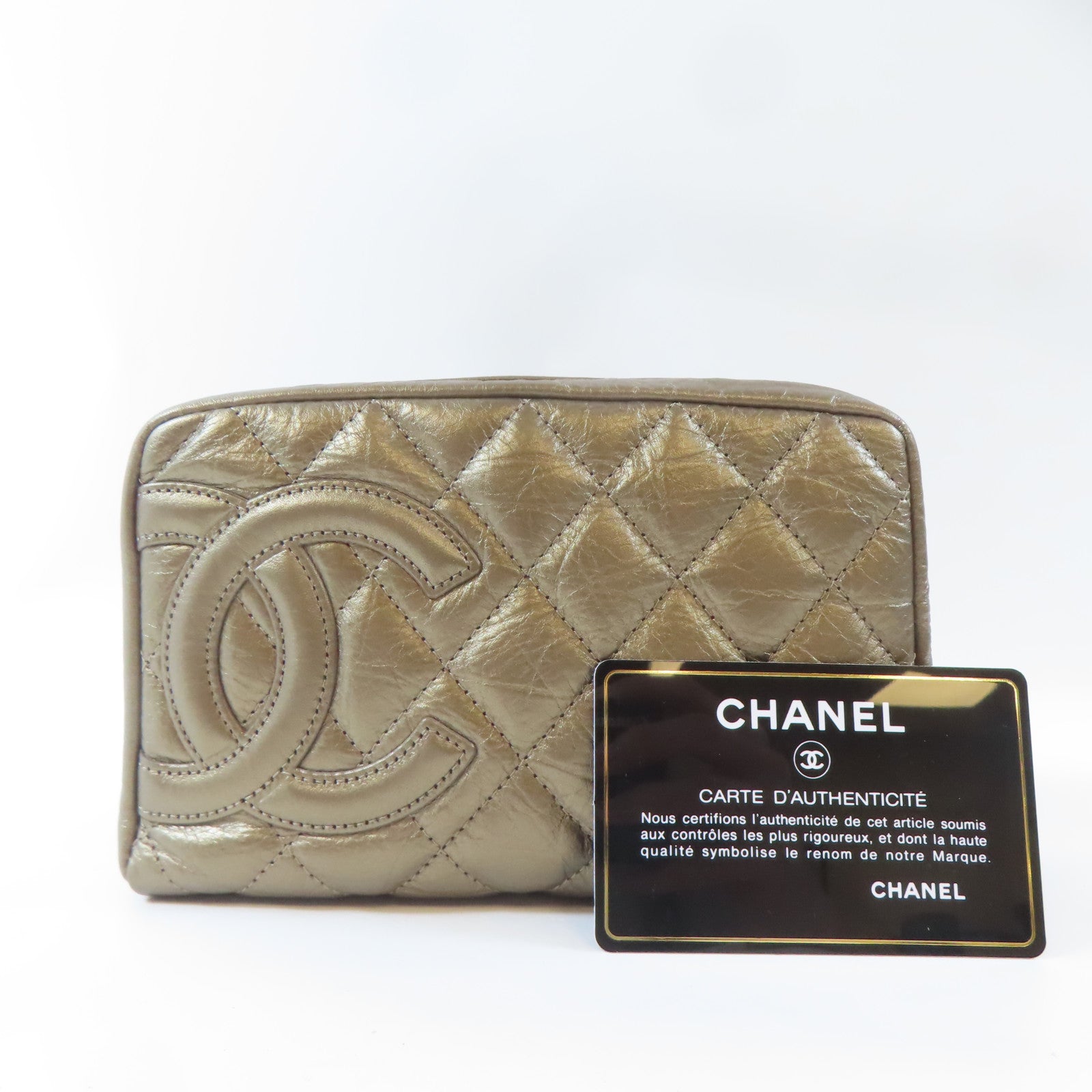 CHANEL 菱格牛皮皮革Pouch銀扣化妝袋金色