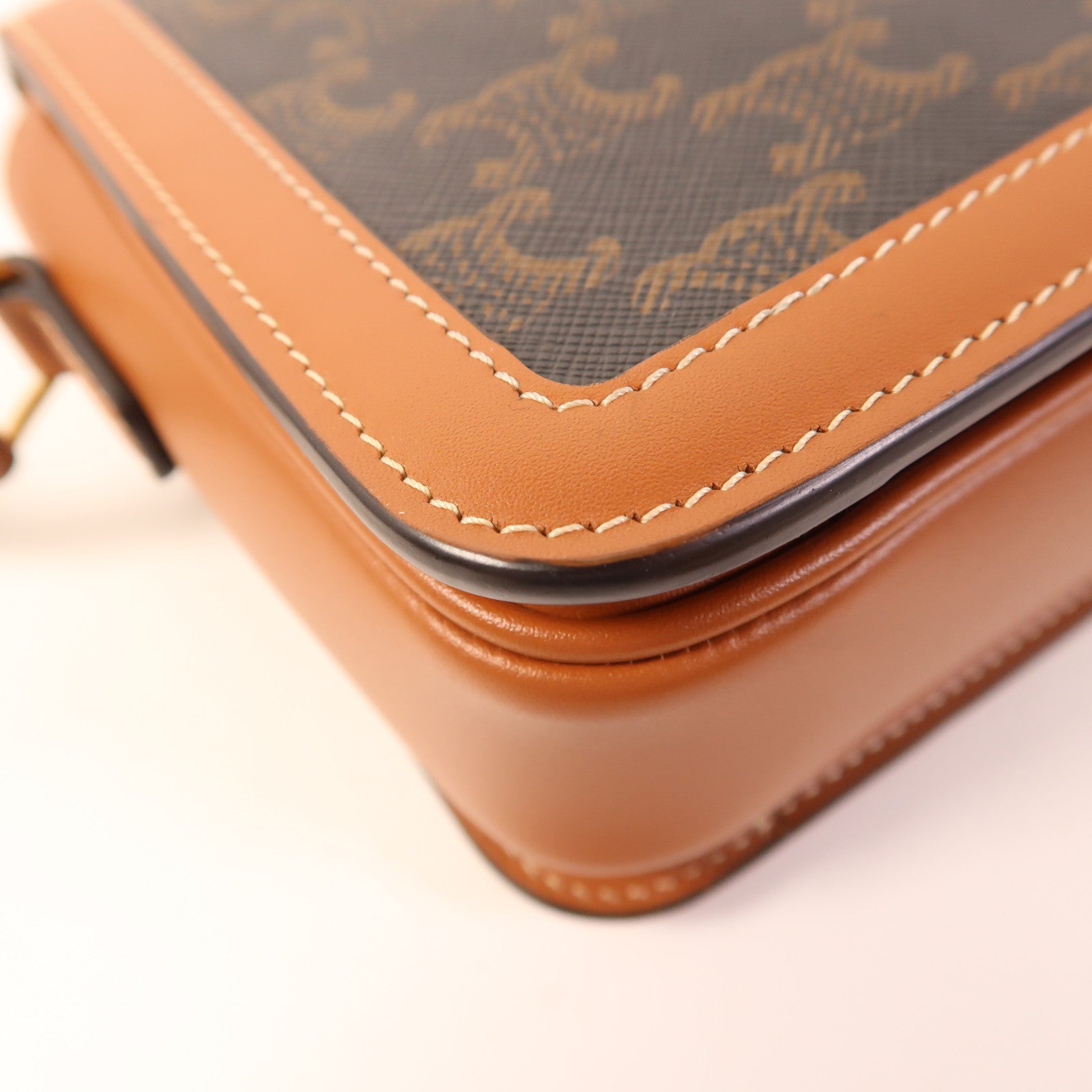 CELINE 塗層帆布Teen Troimphe金扣肩背袋