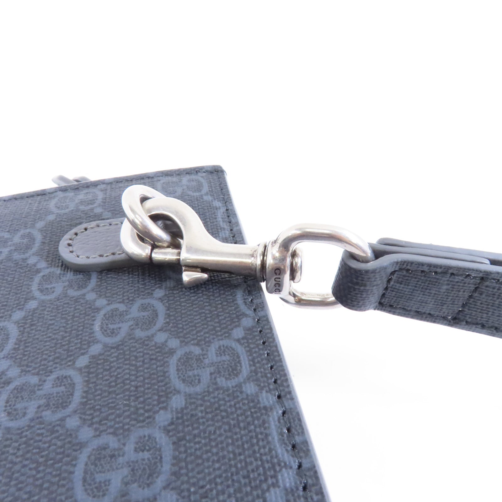 GUCCI 【激減優惠】塗層帆布GG Supreme Clutch Bag銀扣手挽袋灰色