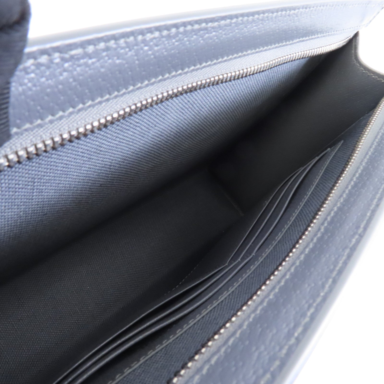 GUCCI 【激減優惠】塗層帆布GG Supreme Clutch Bag銀扣手挽袋灰色