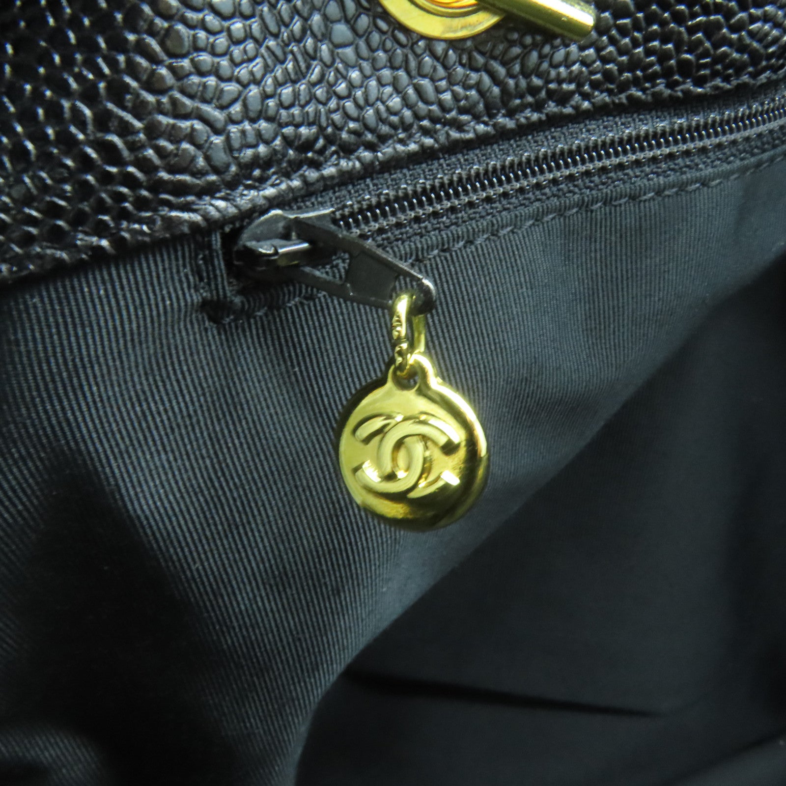 CHANEL 【激減優惠】牛皮皮革Tote Bag金扣鏈帶肩背袋黑色