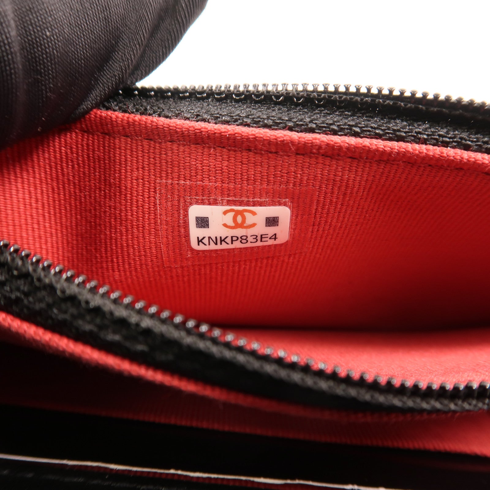 CHANEL 羊皮皮革Chanel 19 Phone Bag金扣鏈帶手挽肩背兩用袋