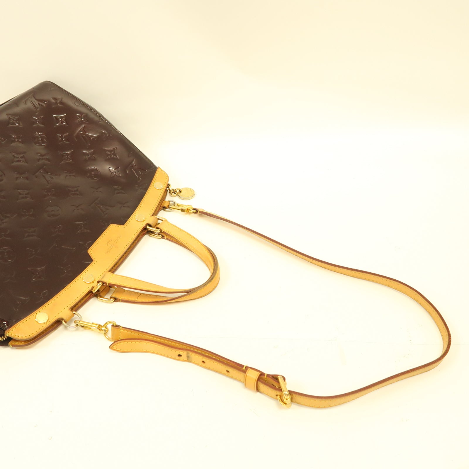 LOUIS VUITTON 【激減優惠】Vernis Brea MM金扣手挽肩背兩用袋紅色