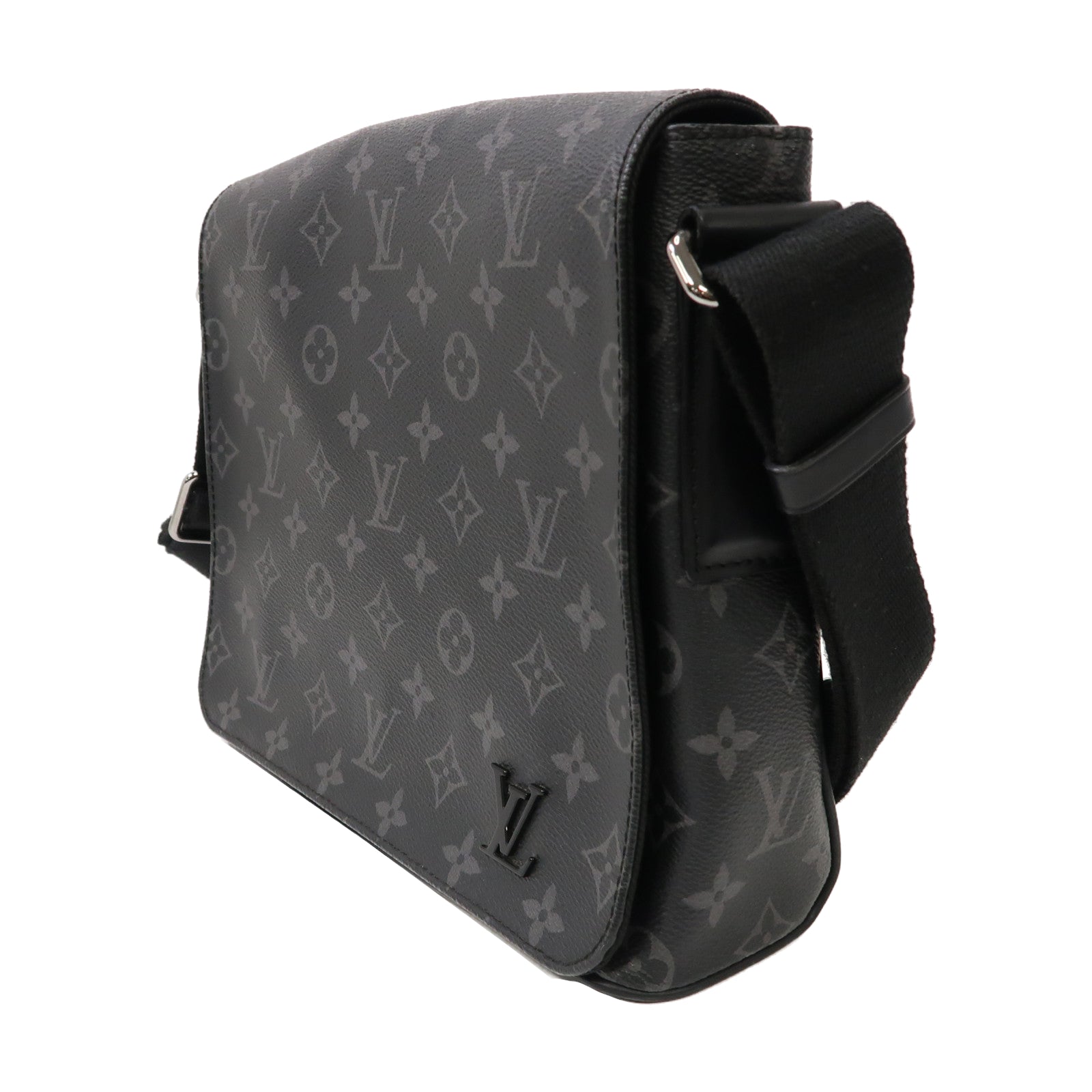 LOUIS VUITTON Monogram Eclipse District PM銀扣肩背袋黑色