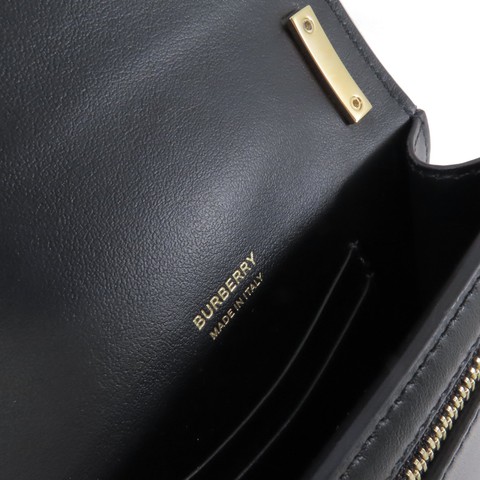 BURBERRY 牛皮皮革Shoulder Bag金扣肩背袋黑色