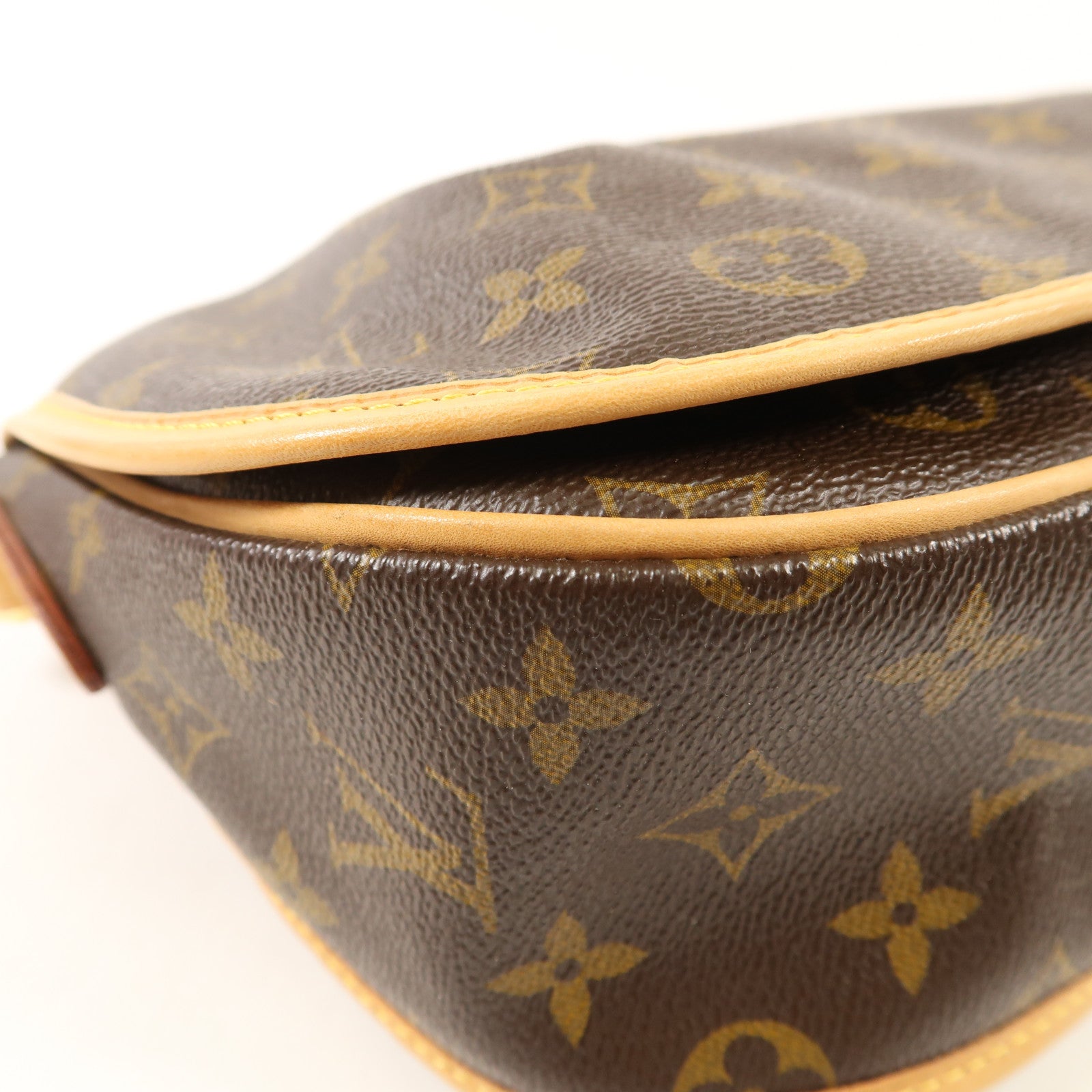 LOUIS VUITTON Monogram Menilmontant MM金扣肩背袋棕色