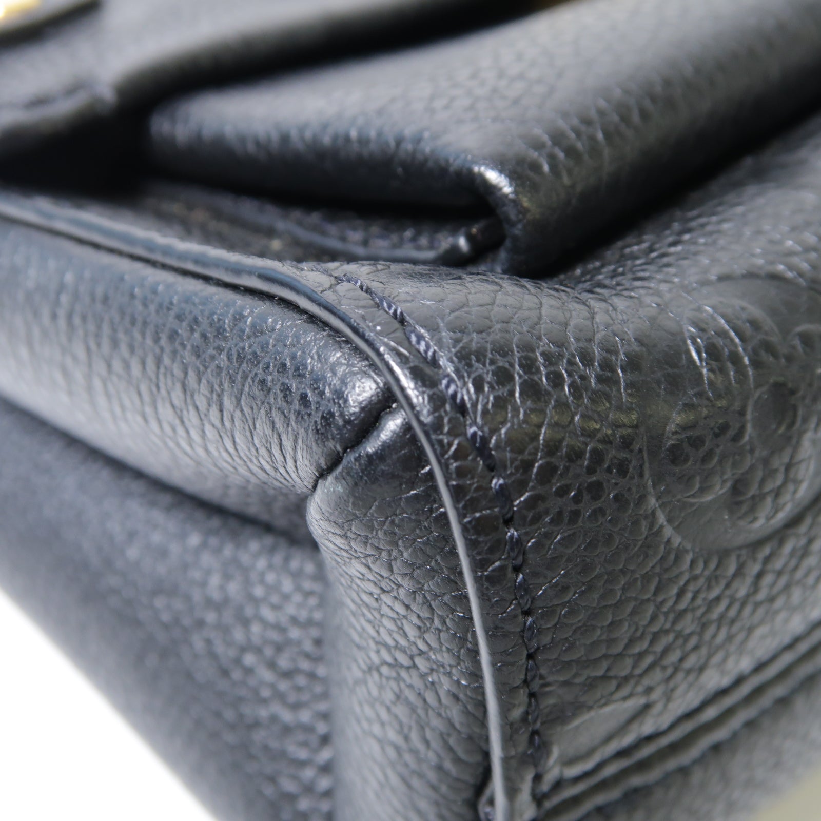 LOUIS VUITTON 【激減優惠】Monogram Empreinte Vavin BB金扣鏈帶肩背袋黑色