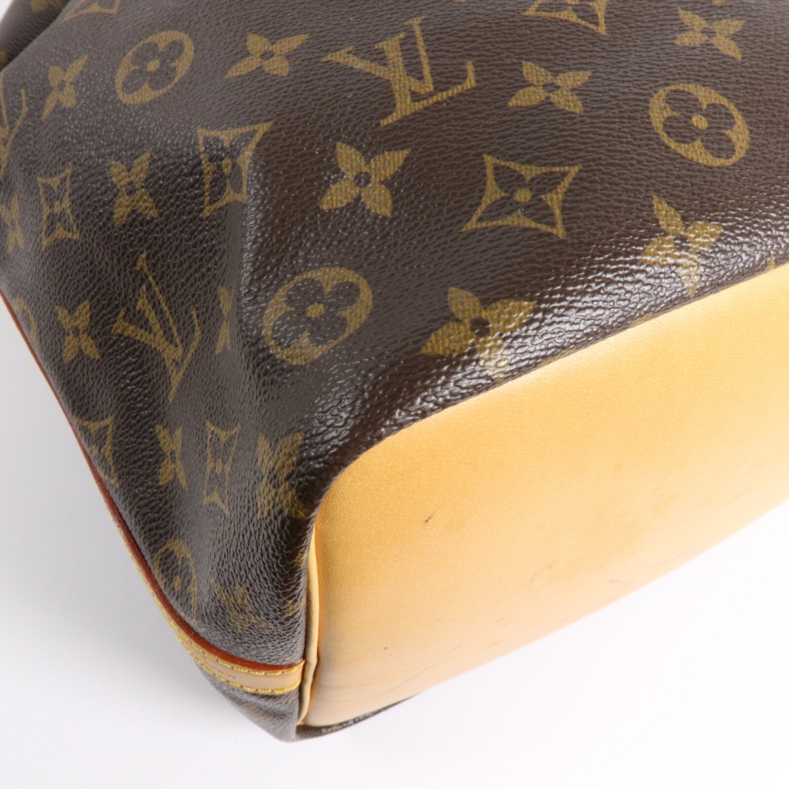 LOUIS VUITTON Monogram Petit Noe肩背袋