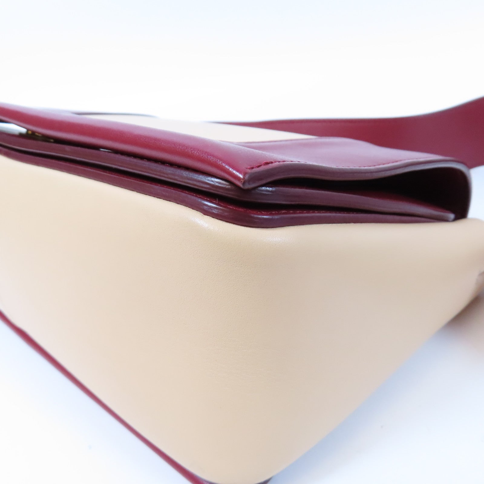 CELINE 【激減優惠】牛皮皮革Frame Medium Shoulder Bag金扣肩背袋紅色/米色