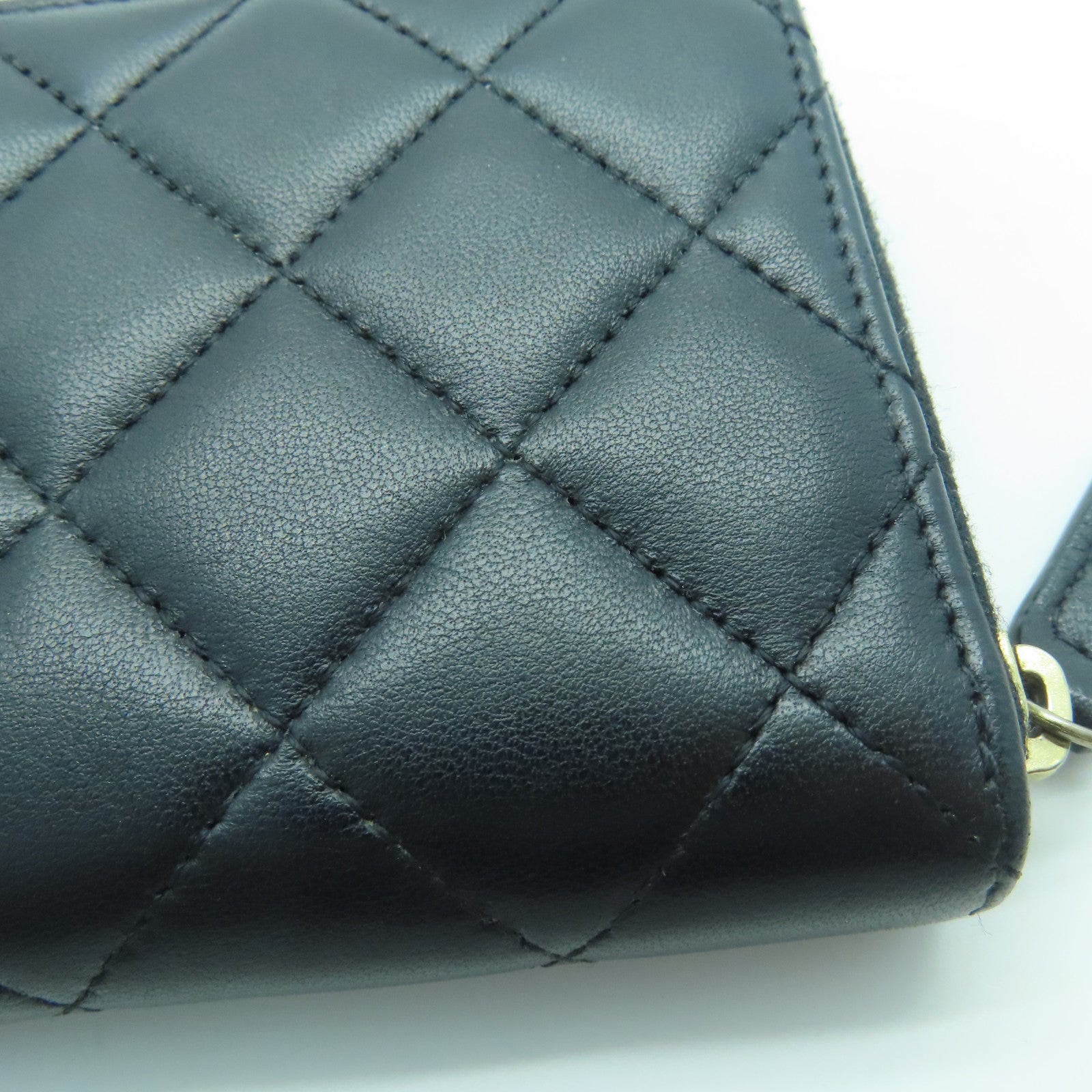 CHANEL 羊皮皮革Wallet金扣錢包黑色