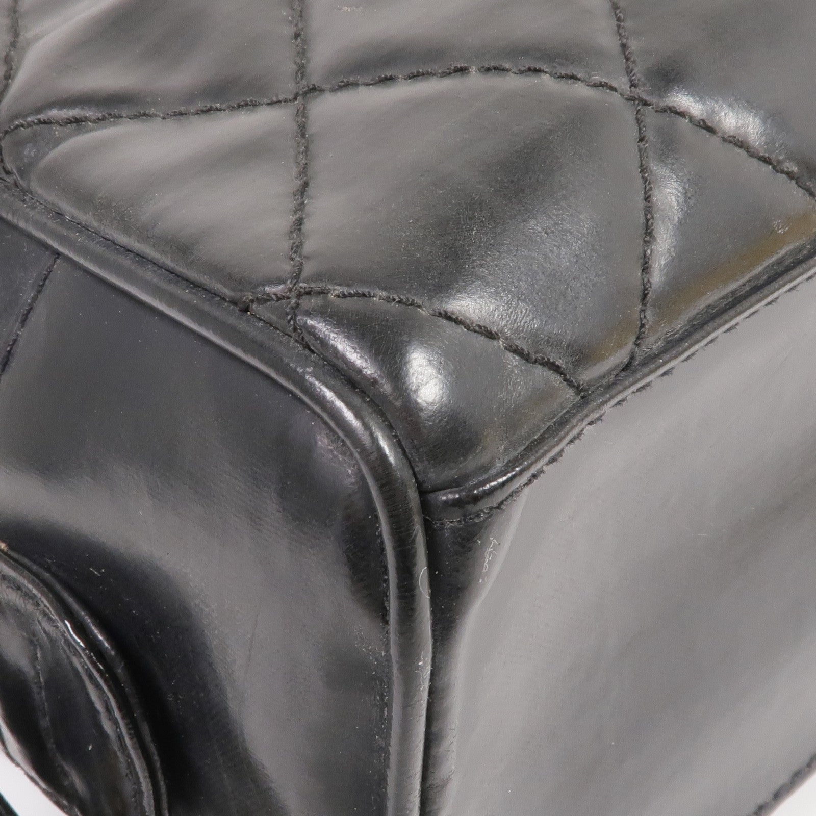 CHANEL 羊皮皮革Pouch金扣手拿包