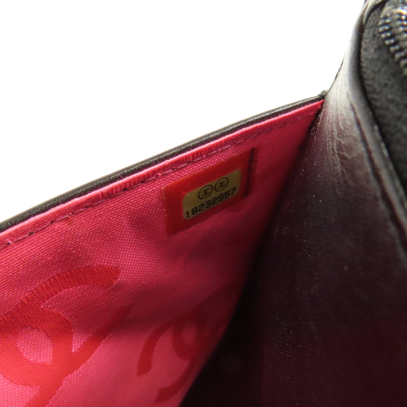 CHANEL 牛皮皮革WOC Wallet On Chain銀扣鏈帶肩背袋
