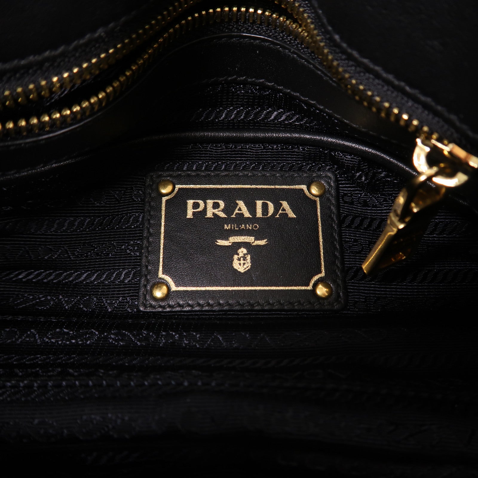 PRADA 尼龍2 Way Shoulder金扣手挽肩背兩用袋