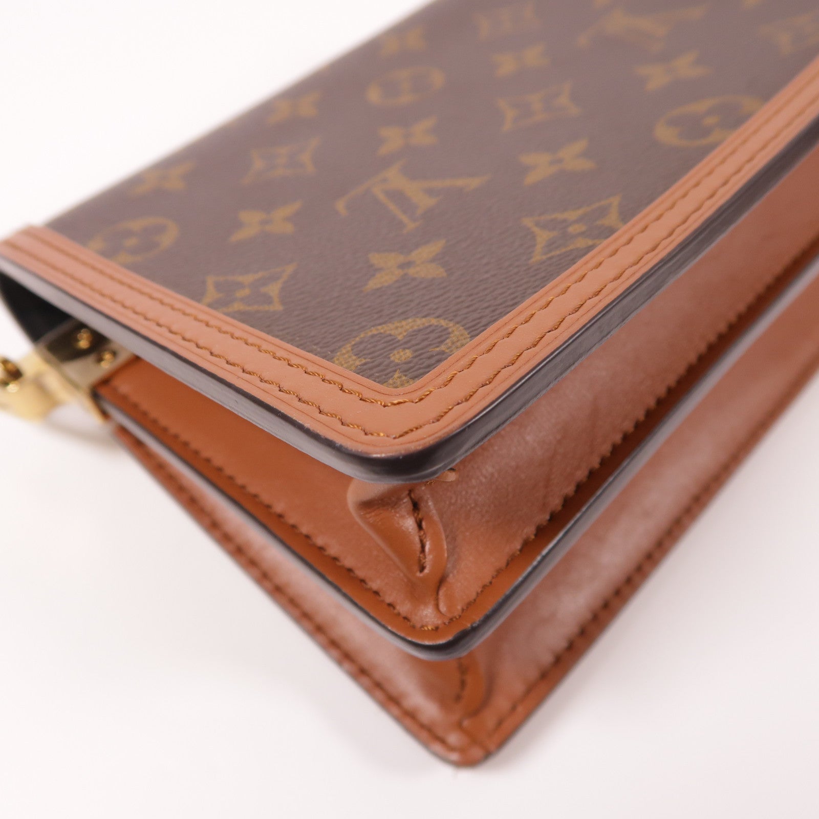 LOUIS VUITTON Monogrqam Reverse Mini Dauphine肩背袋