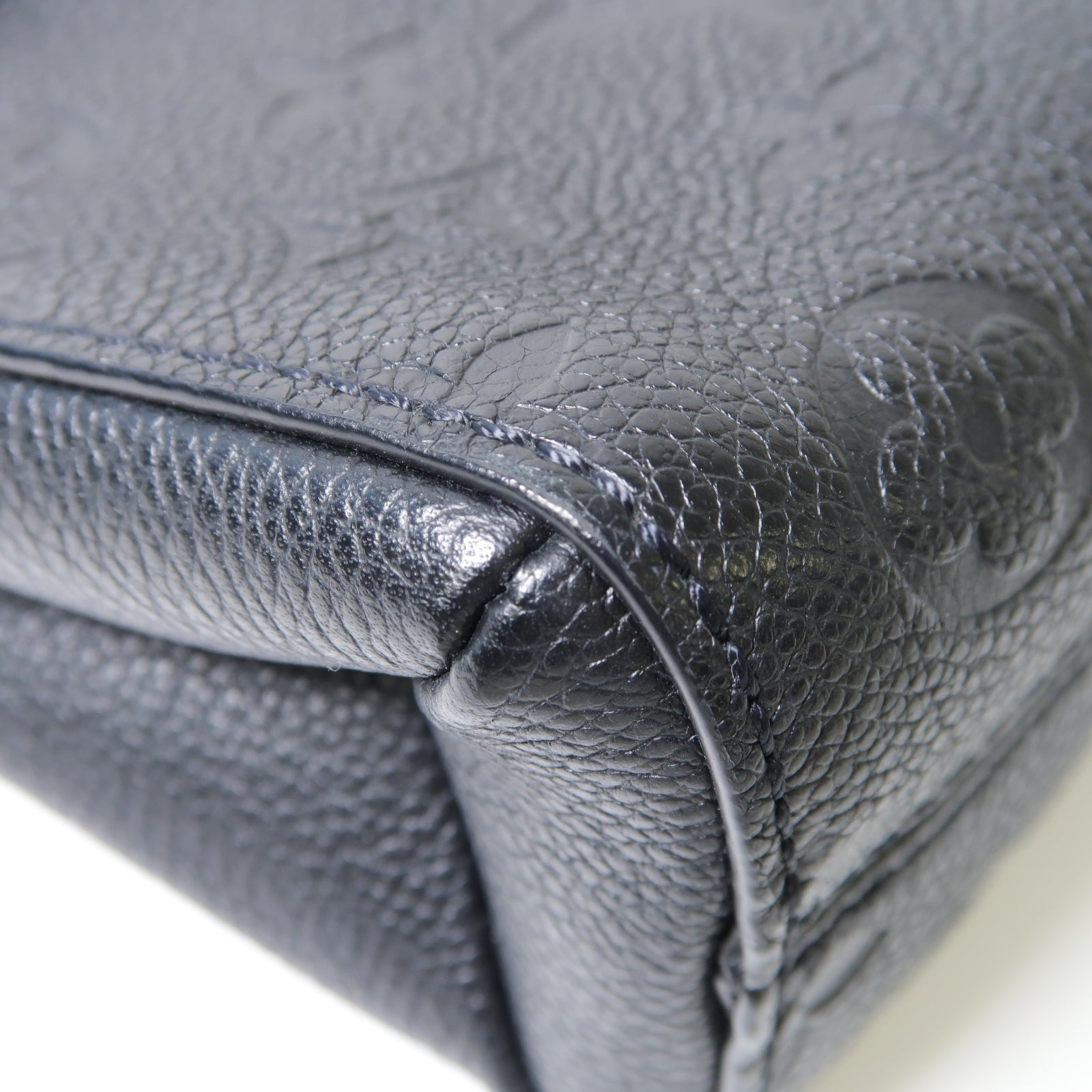 LOUIS VUITTON 【激減優惠】Monogram Empreinte Vavin BB金扣鏈帶肩背袋黑色