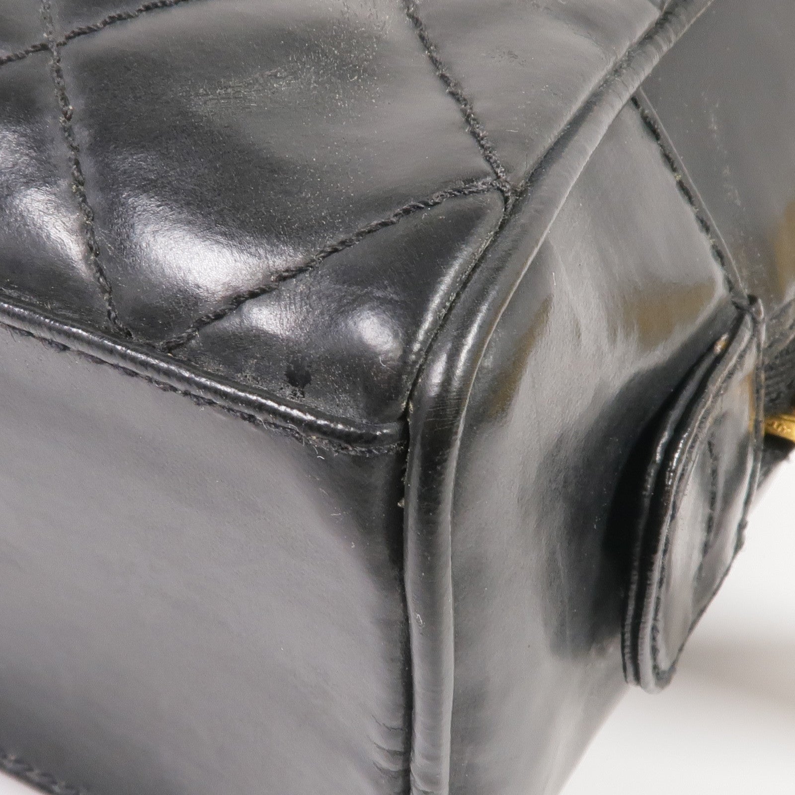 CHANEL 羊皮皮革Pouch金扣手拿包