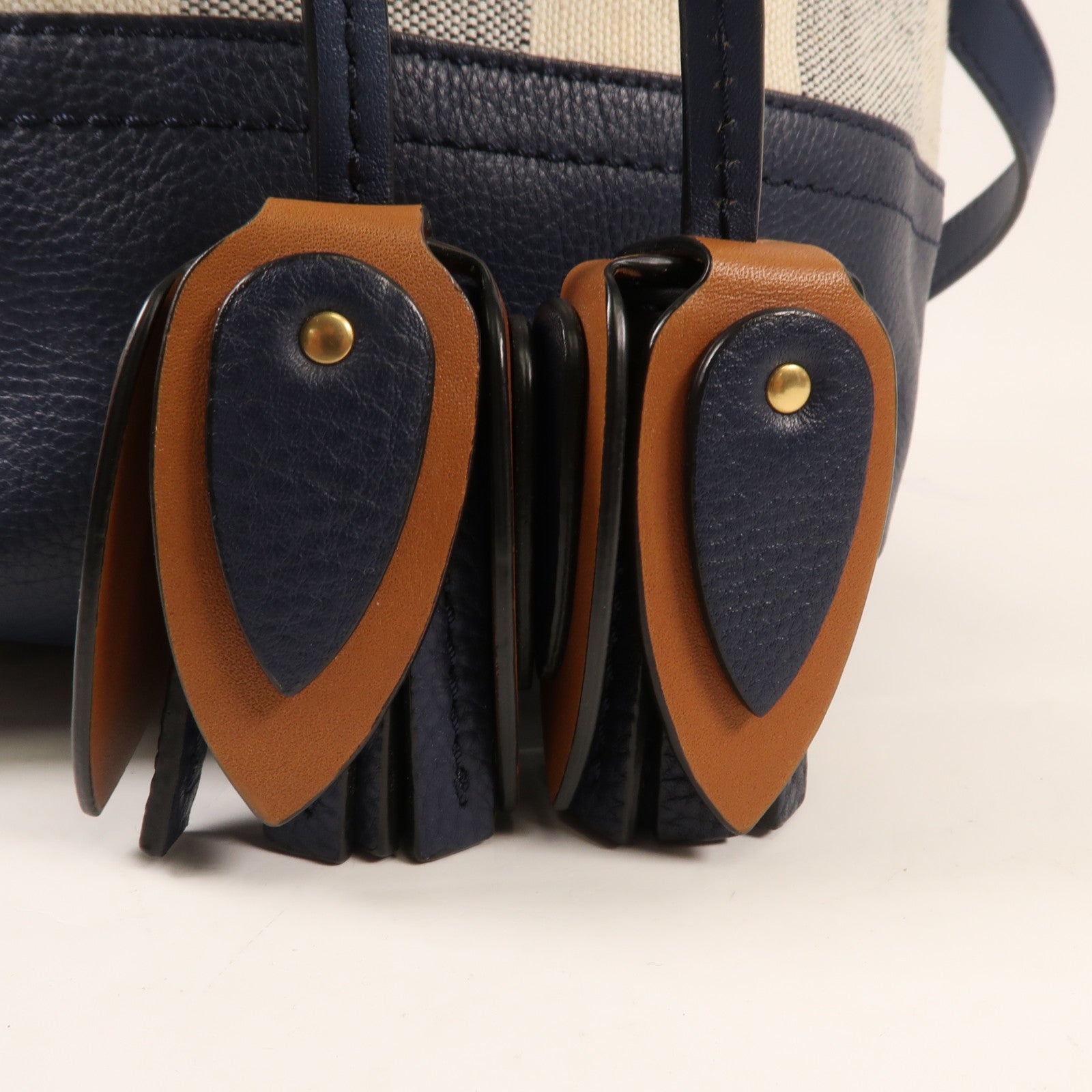 BURBERRY 帆布Shoulder Bag金扣手挽肩背兩用袋