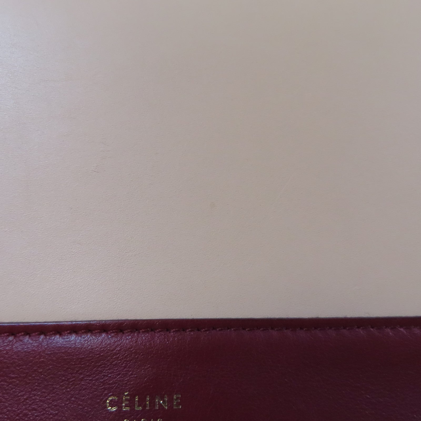 CELINE 【激減優惠】牛皮皮革Frame Medium Shoulder Bag金扣肩背袋紅色/米色
