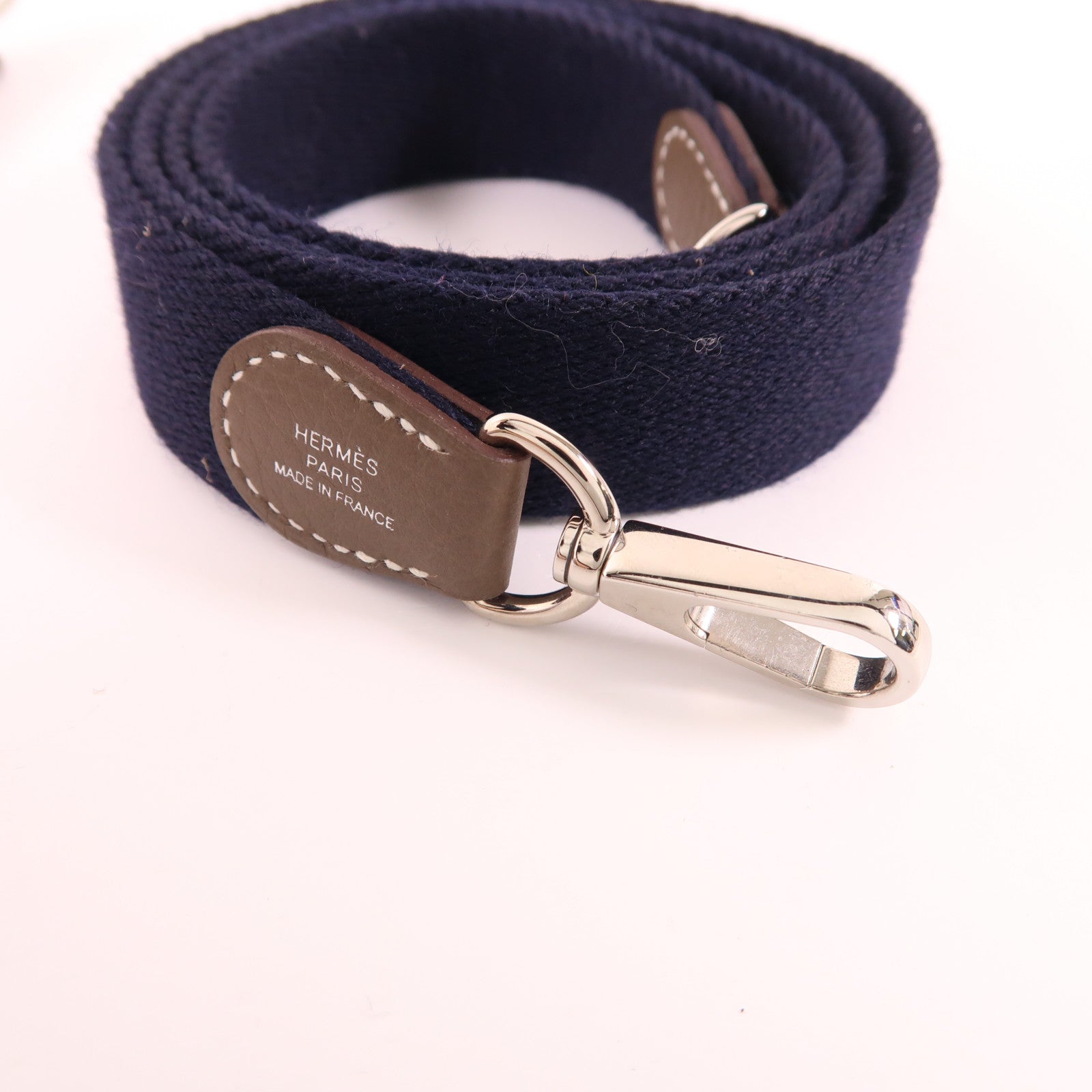 HERMES Clemence皮革Evelyne TPM銀扣肩背袋Etoupe
