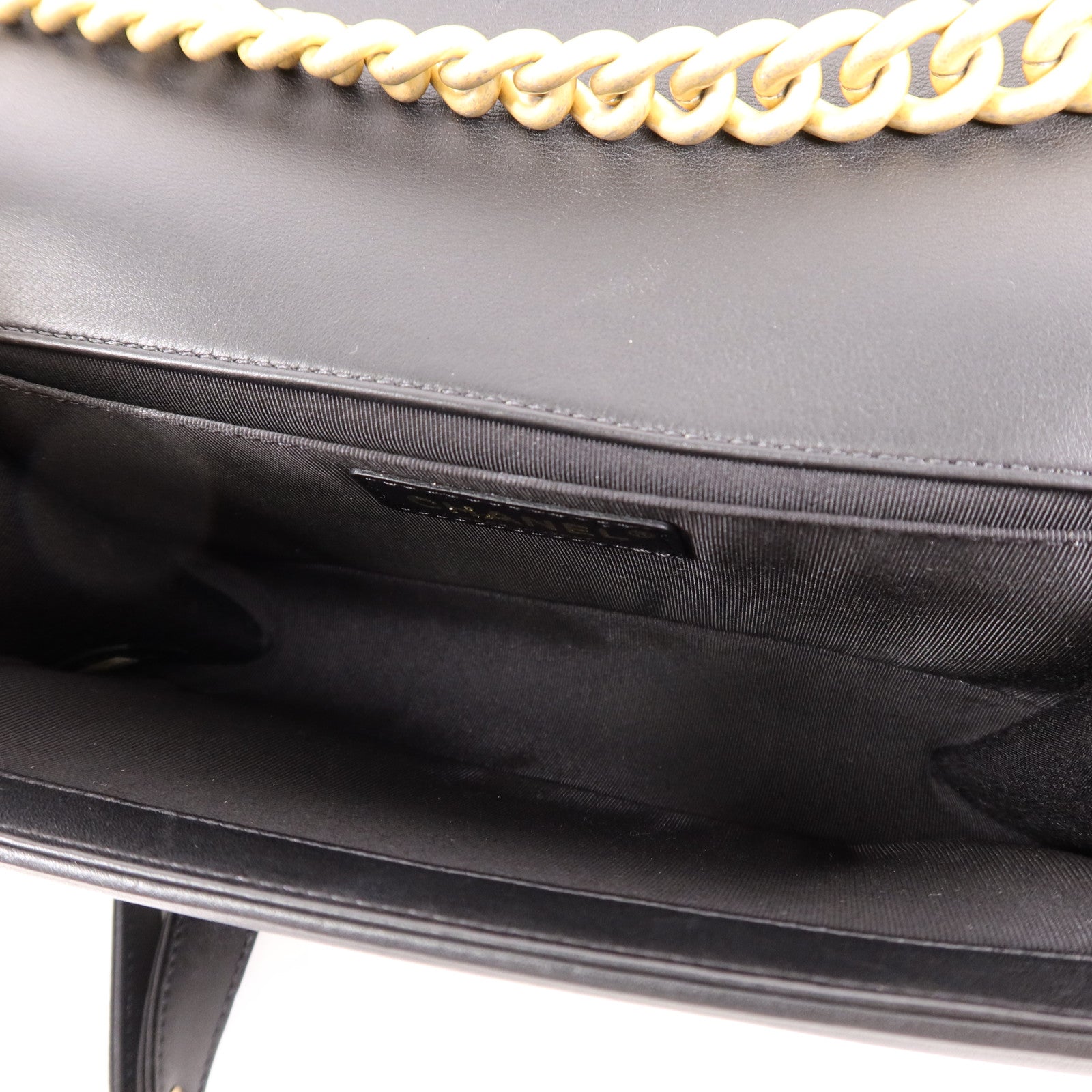 CHANEL 羊皮皮革Boy 25金扣鏈帶肩背袋