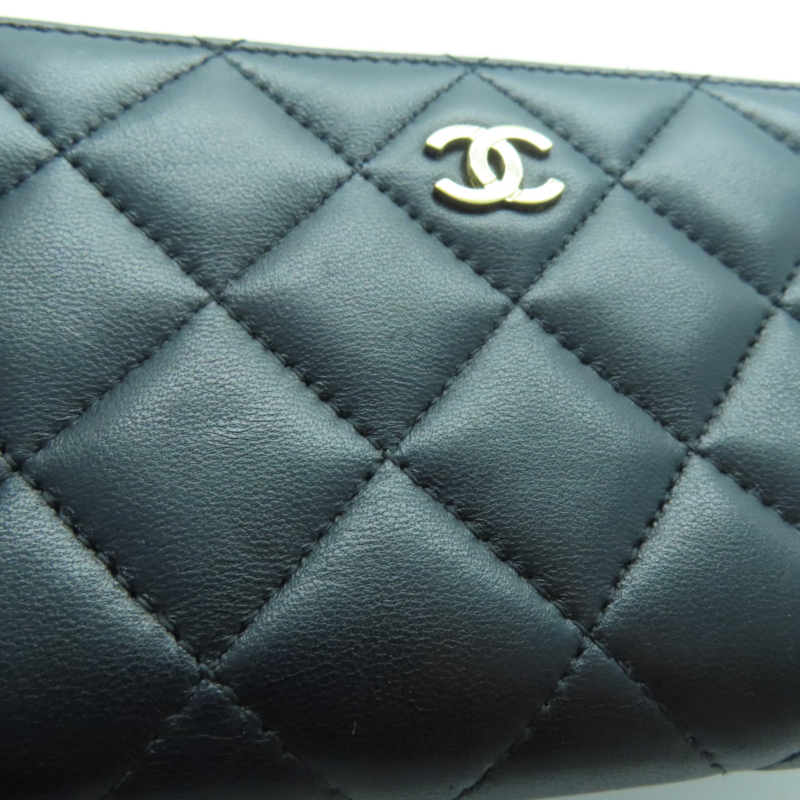 CHANEL 羊皮皮革Wallet金扣錢包黑色