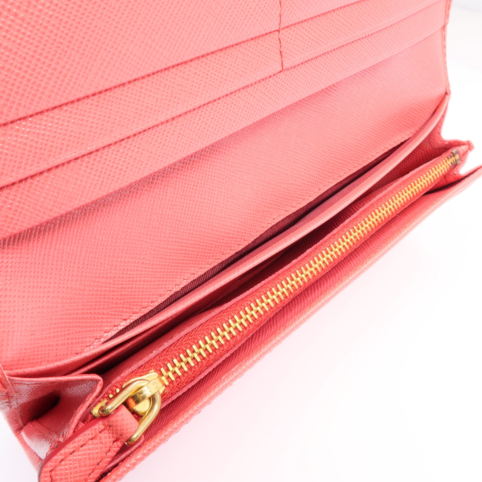 PRADA 【激減優惠】Saffiano皮革Long Wallet金扣長錢包