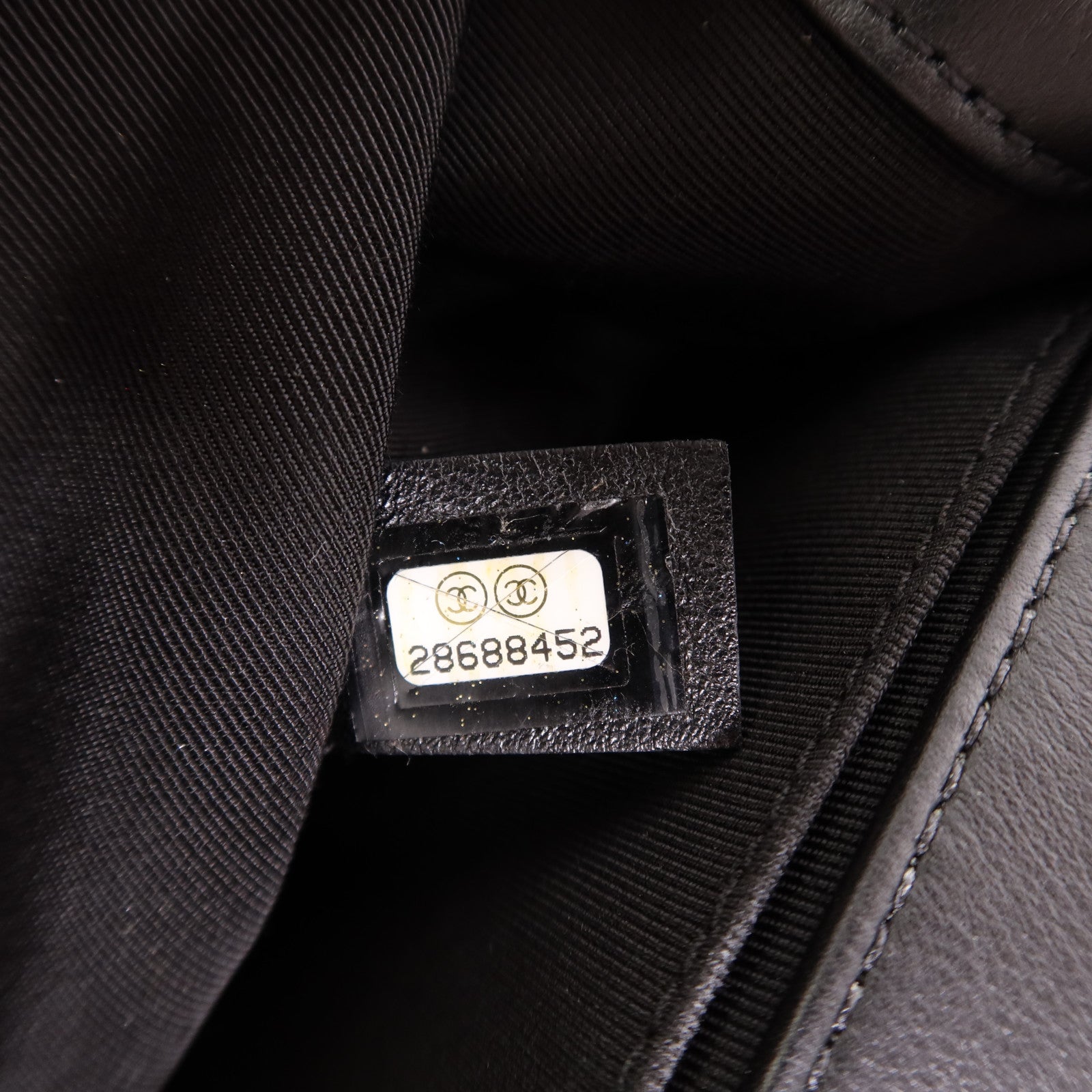 CHANEL 羊皮皮革Boy 25金扣鏈帶肩背袋