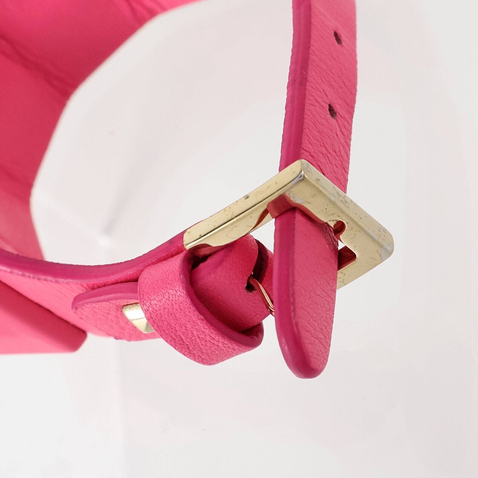 Valentino 牛皮皮革Garavani Bracelet金扣手鏈