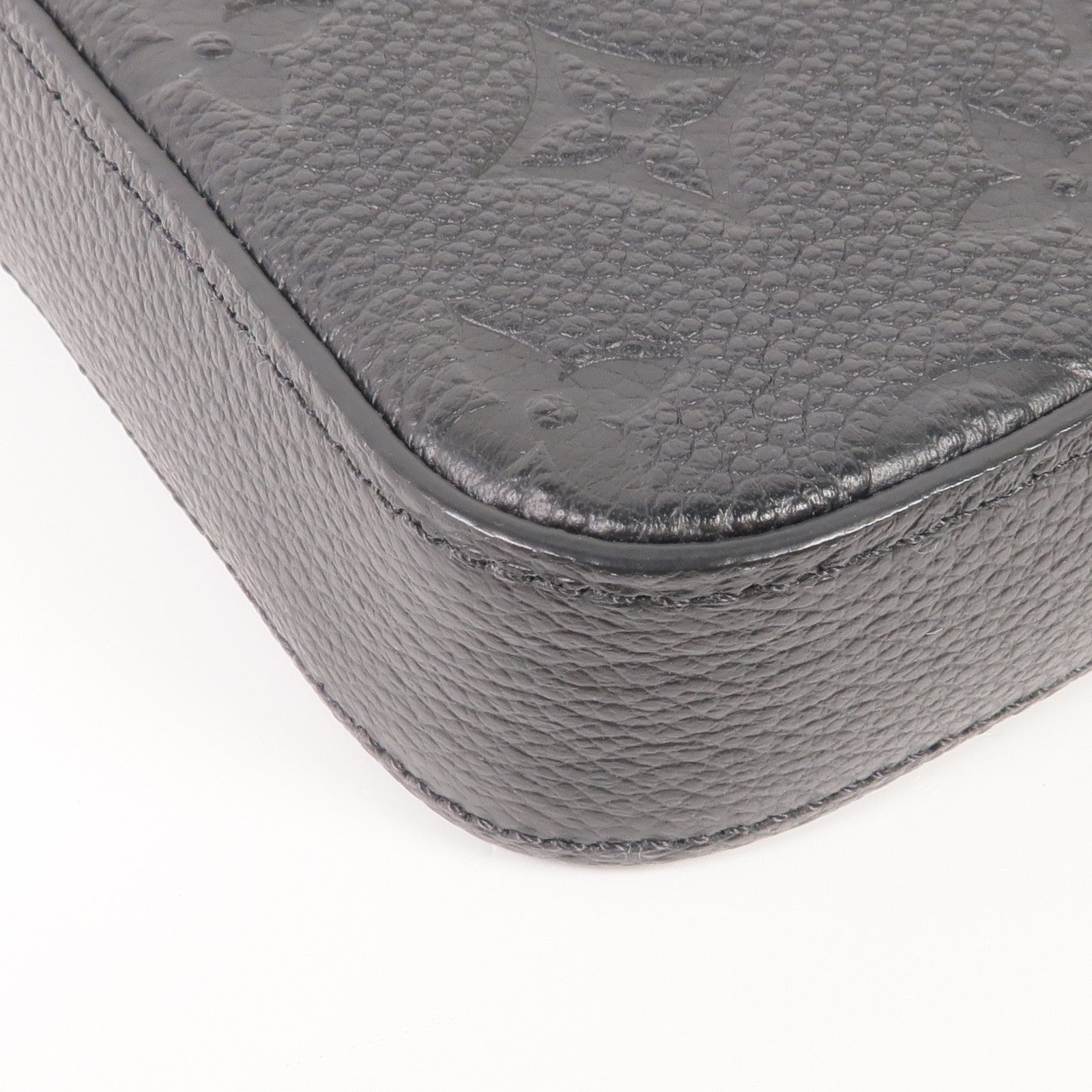 LOUIS VUITTON Monogram Empreinte Felicie Pochette金扣鏈帶肩背袋